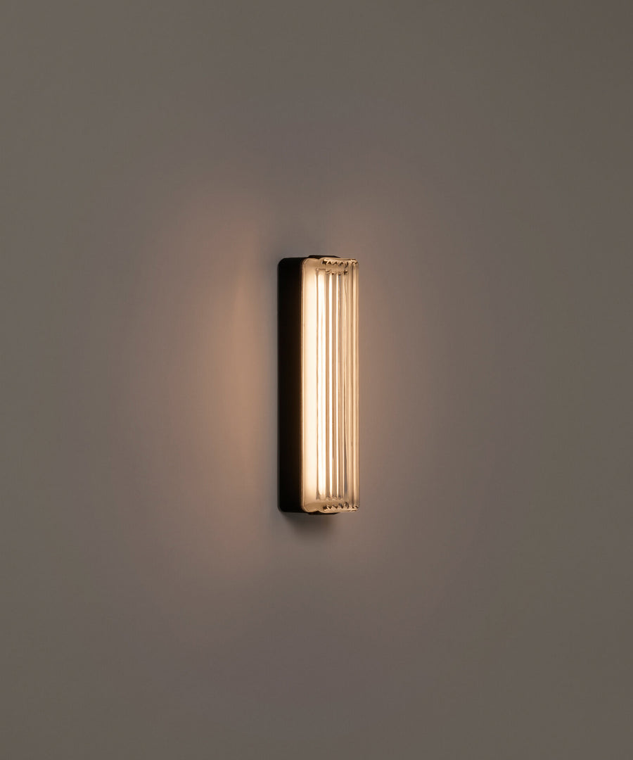 Estadio Singular Wall Lamp