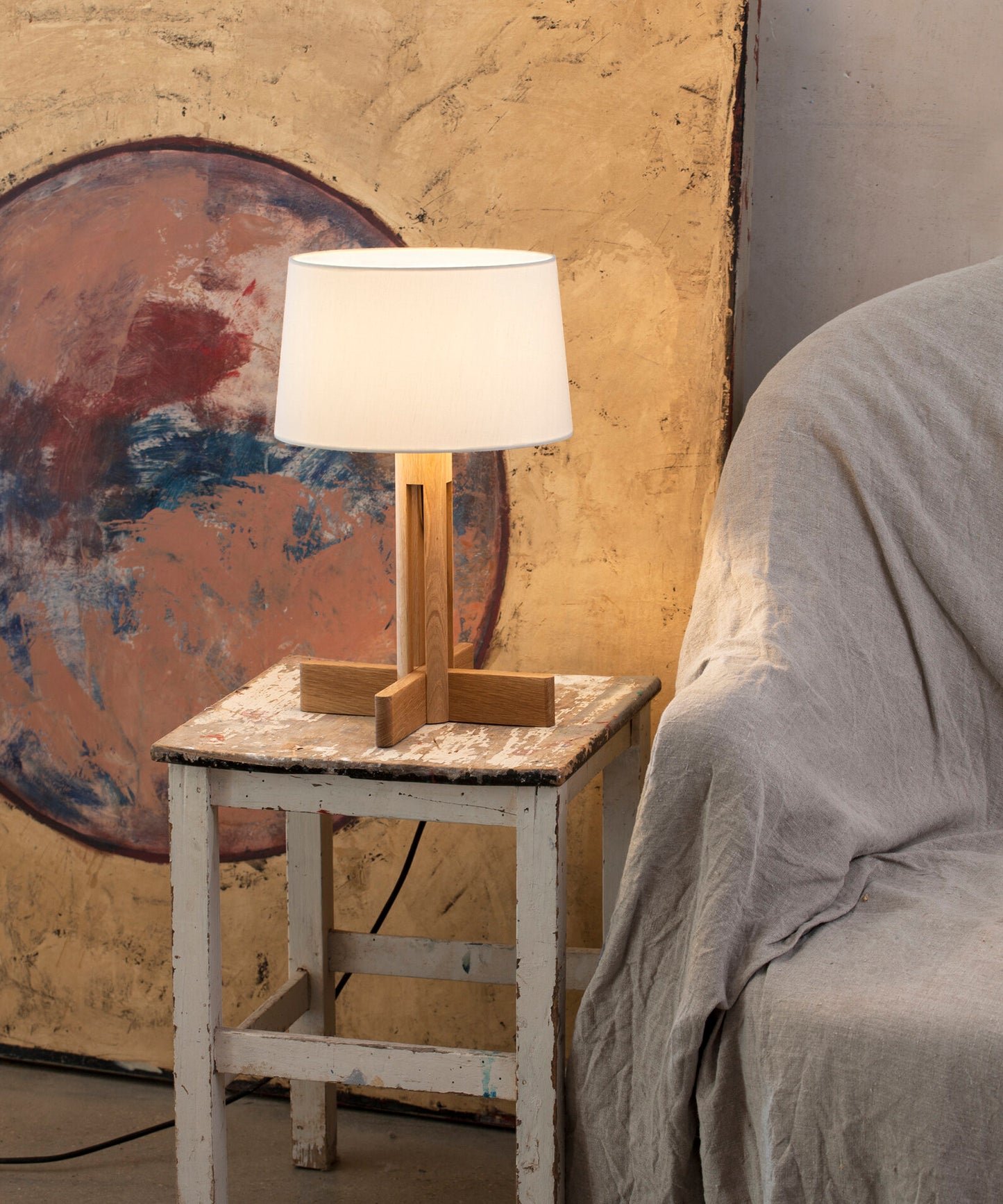 Fad Table Lamp
