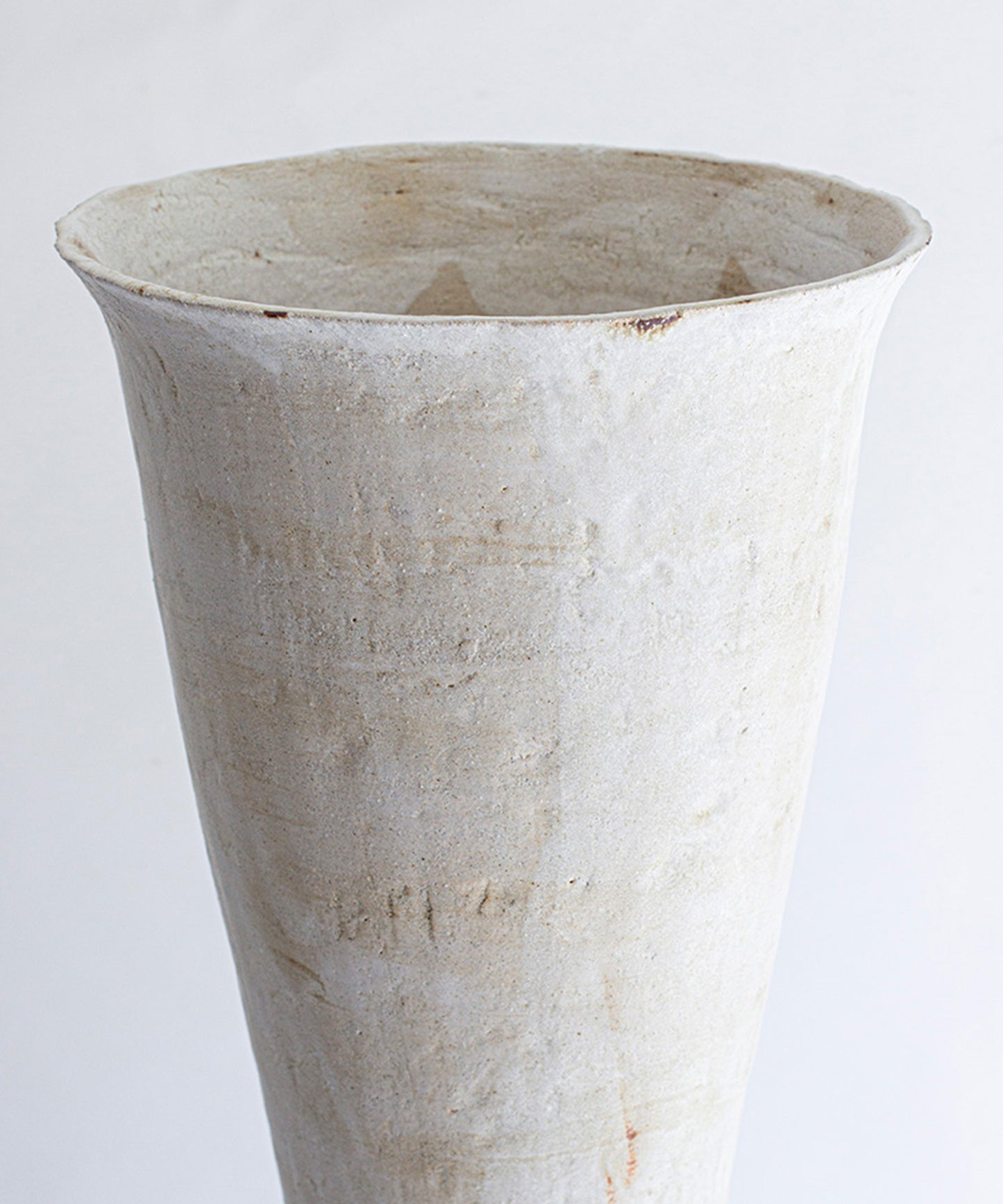 FIG 10 VASE