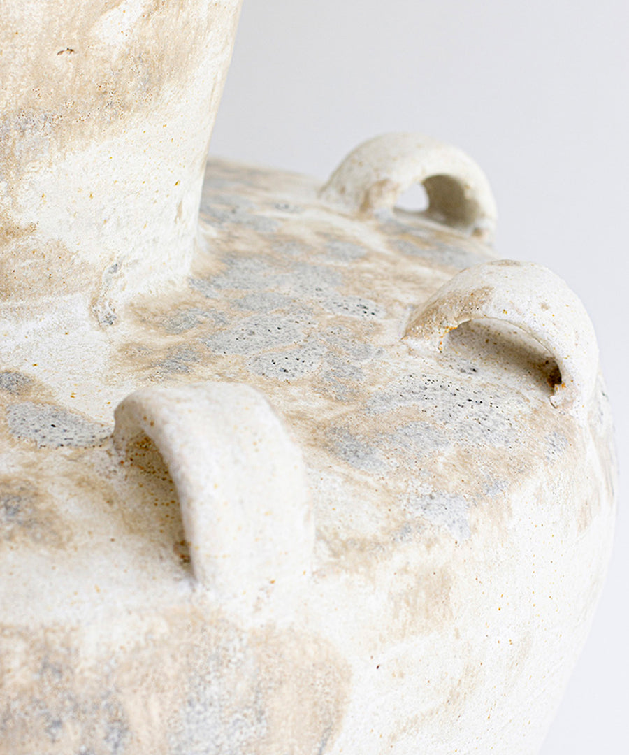 FIG 13 VASE