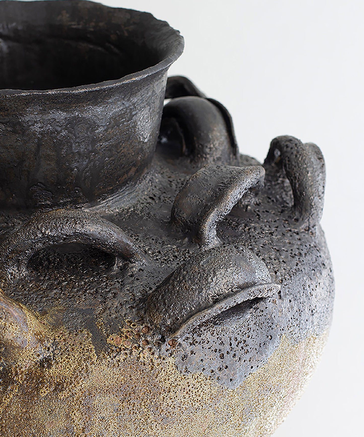 FIG 20 VASE