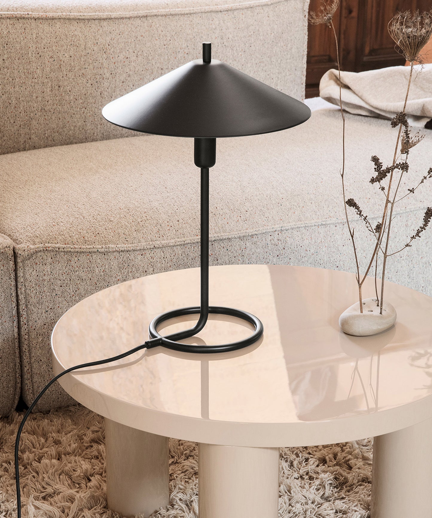 Filo Table Lamp