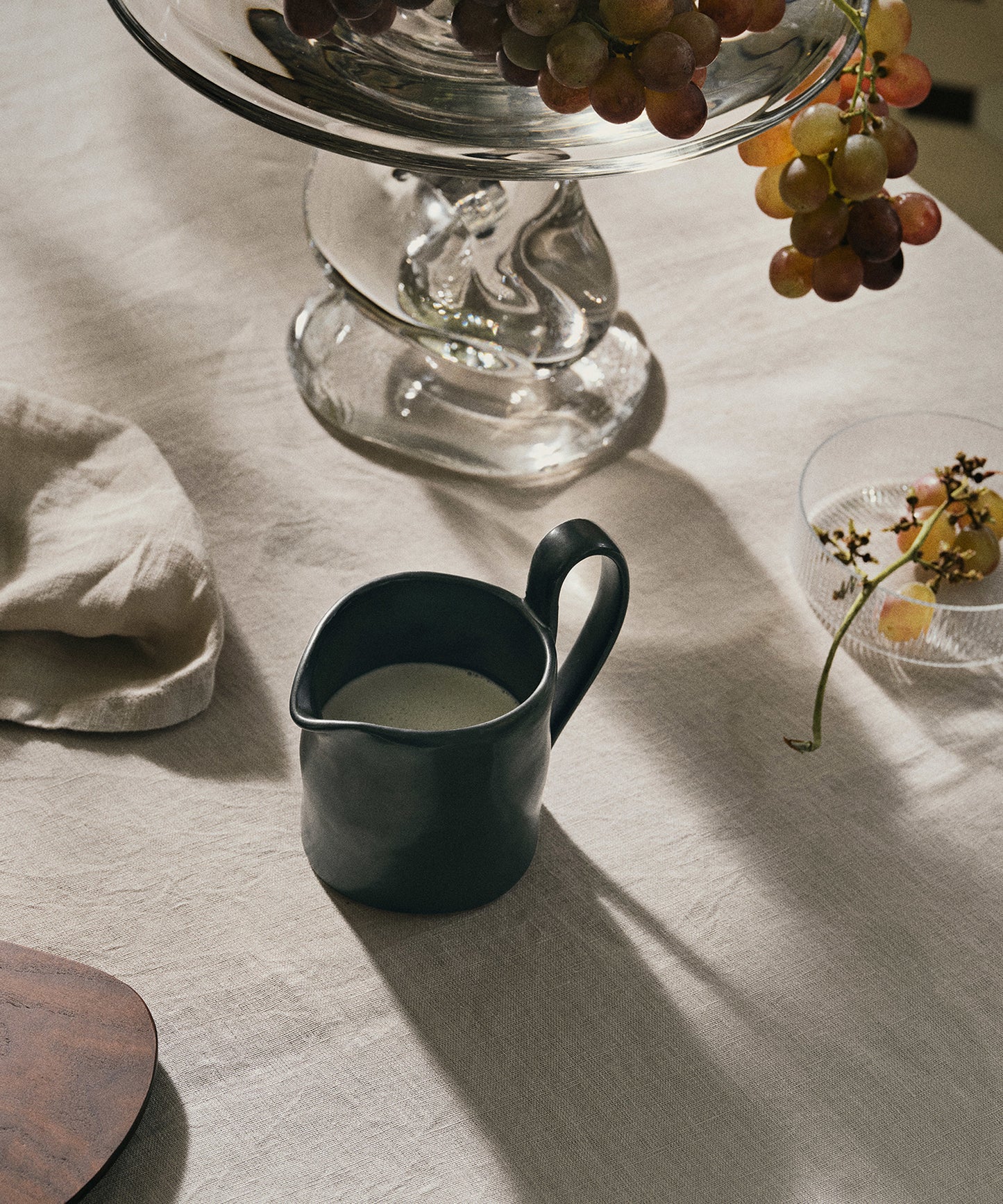 Flow Milk Jar