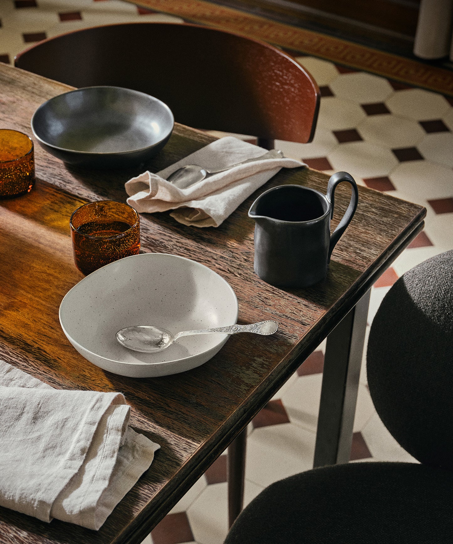 Flow Milk Jar