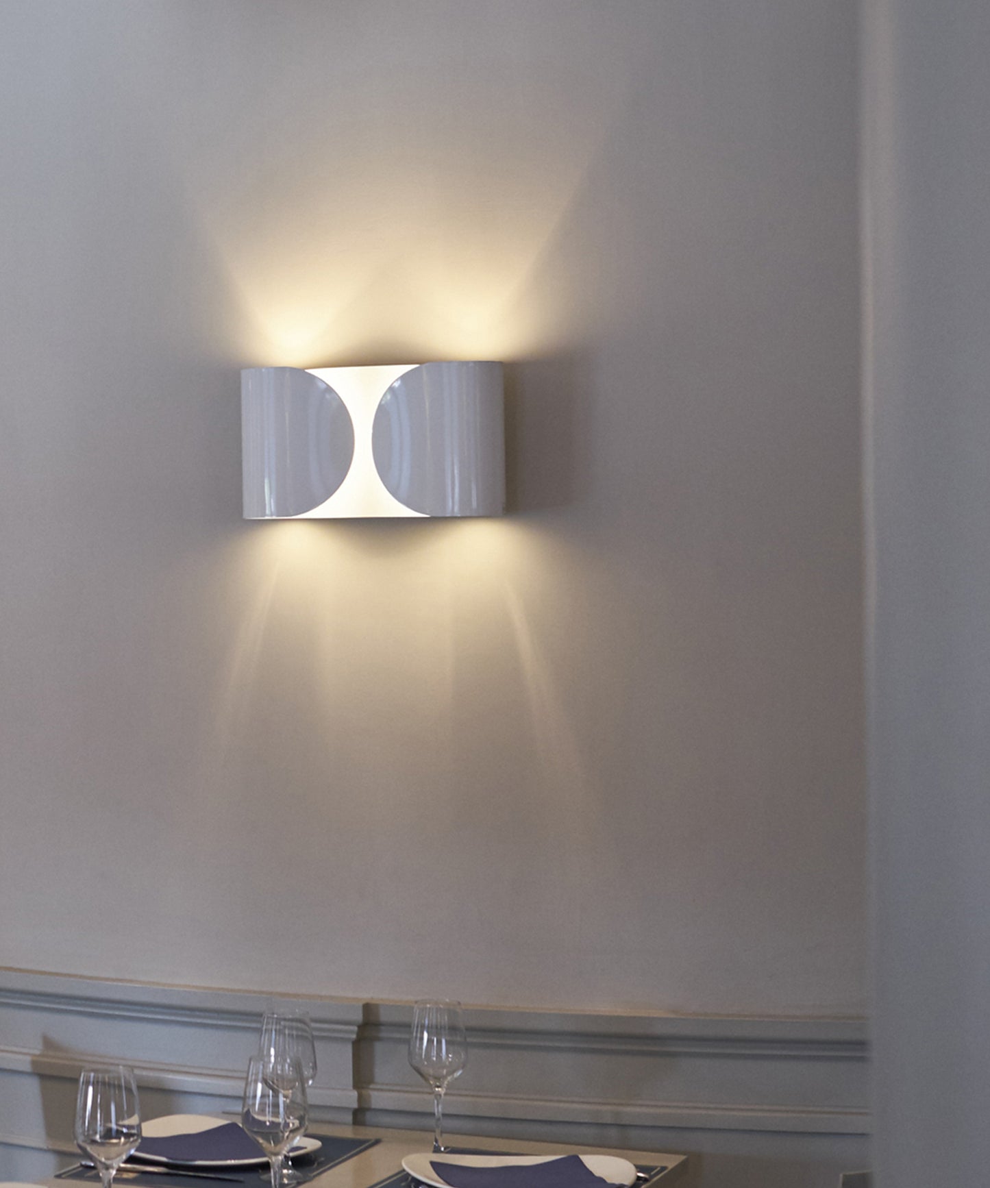 Foglio Wall Lamp