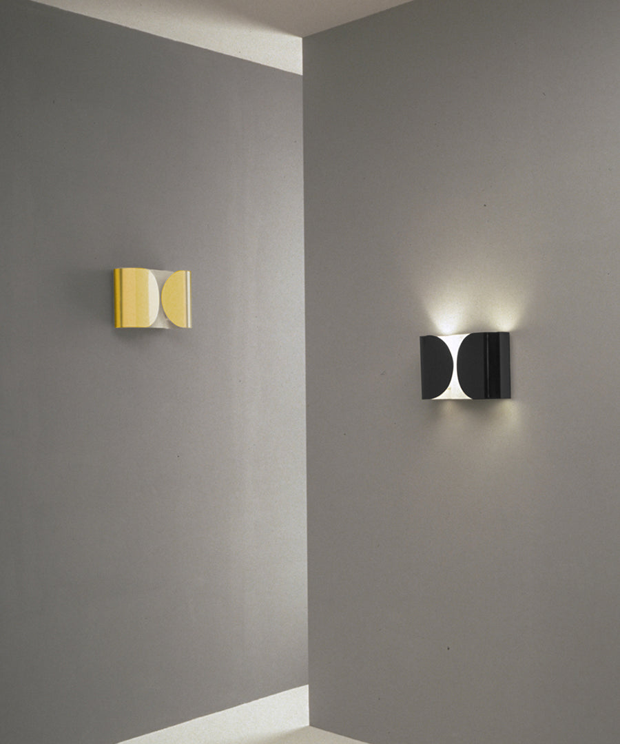 Foglio Wall Lamp