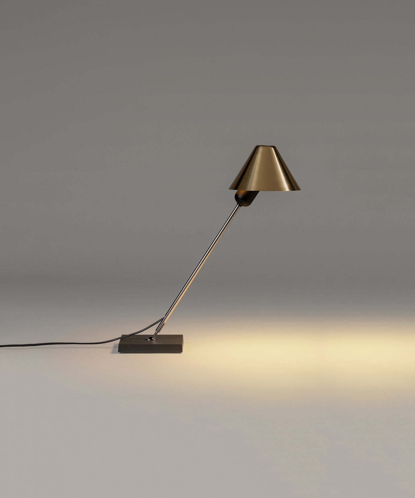 Gira Table Lamp