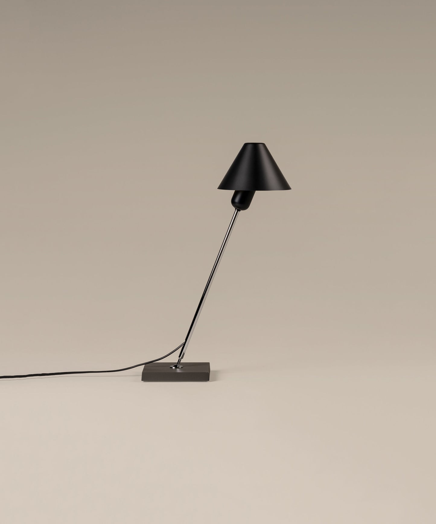 Gira Table Lamp