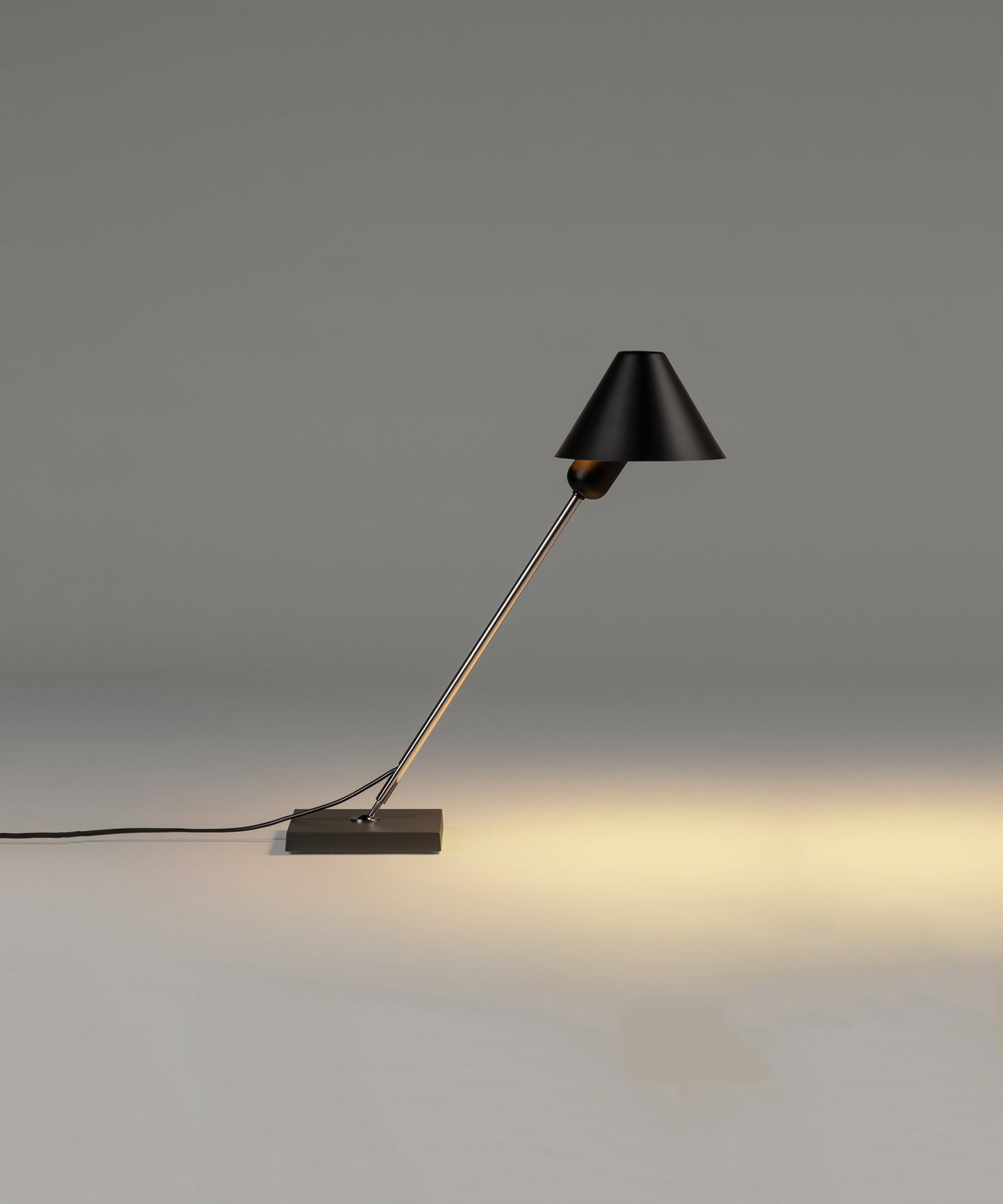 Gira Table Lamp