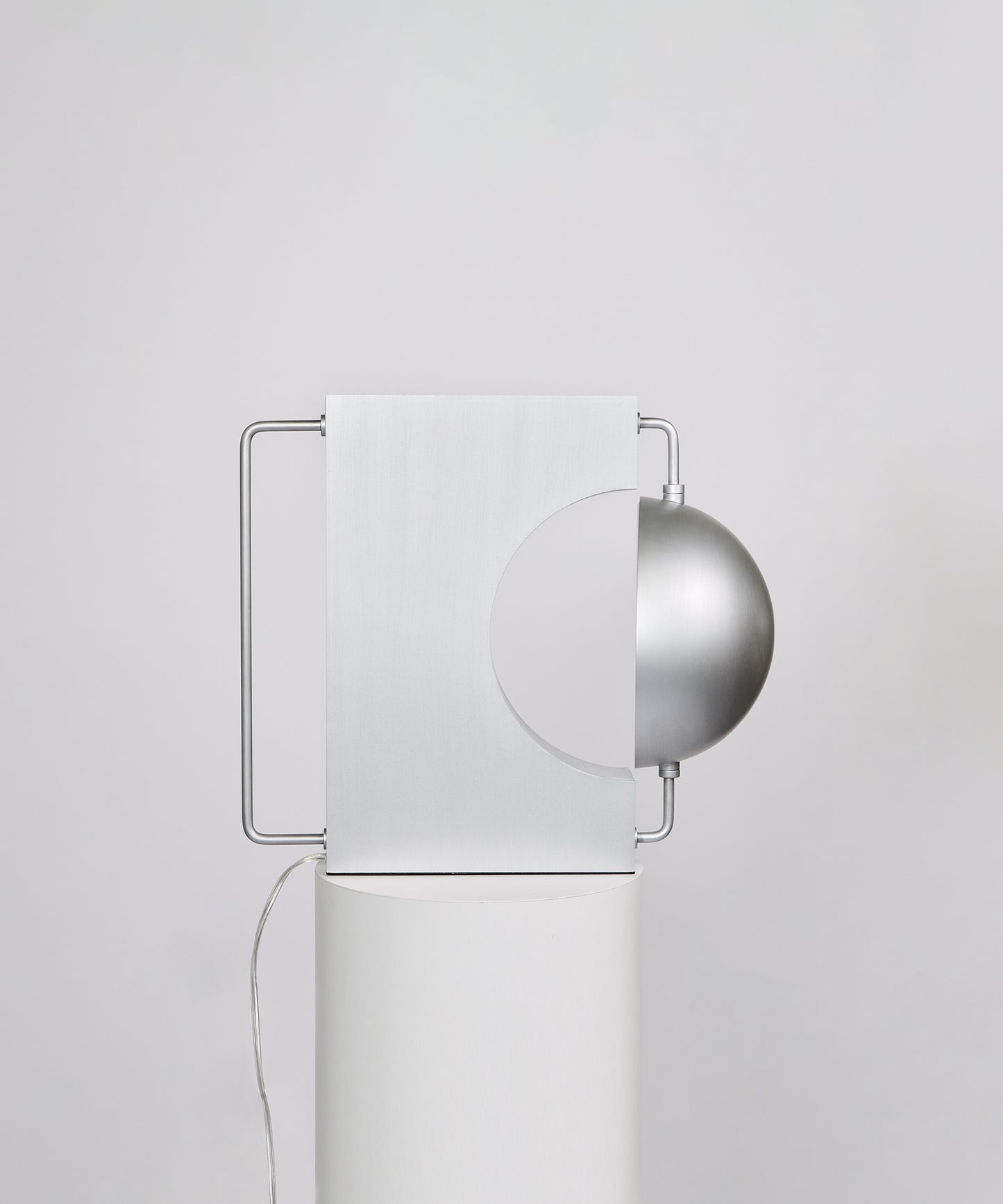 vhalf-table-lamp-HL-2