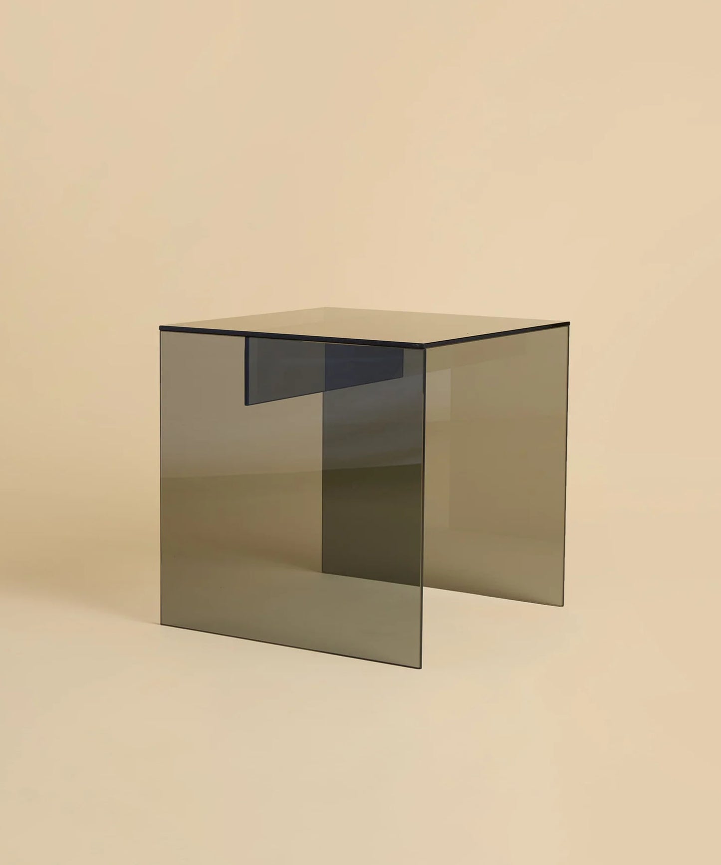 honshu-coffee-table-TC_VF03-01_19fad669-3d60-46c0-b752-3ba3a5de63d2
