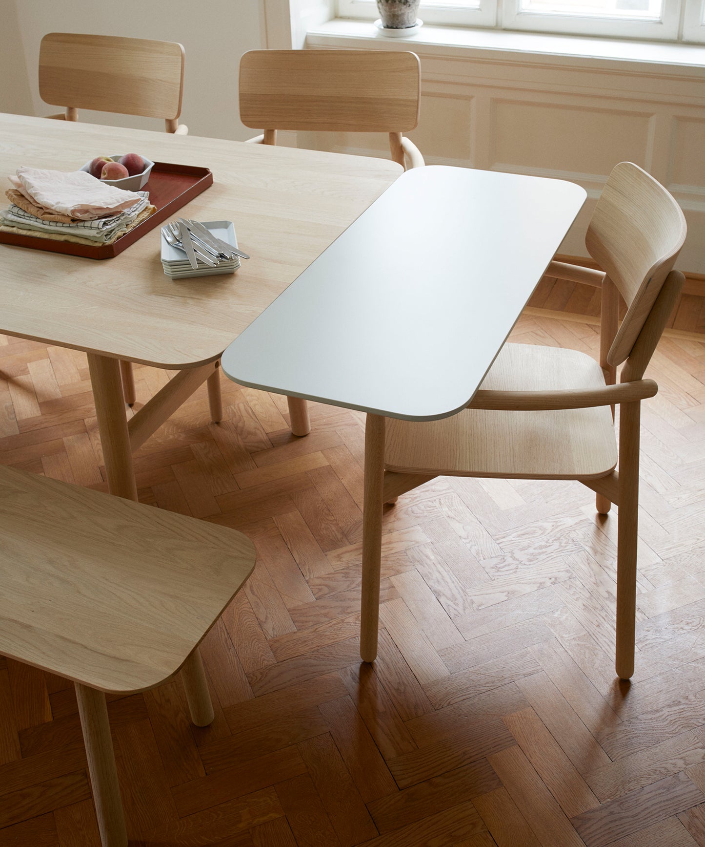 Hven Armchair