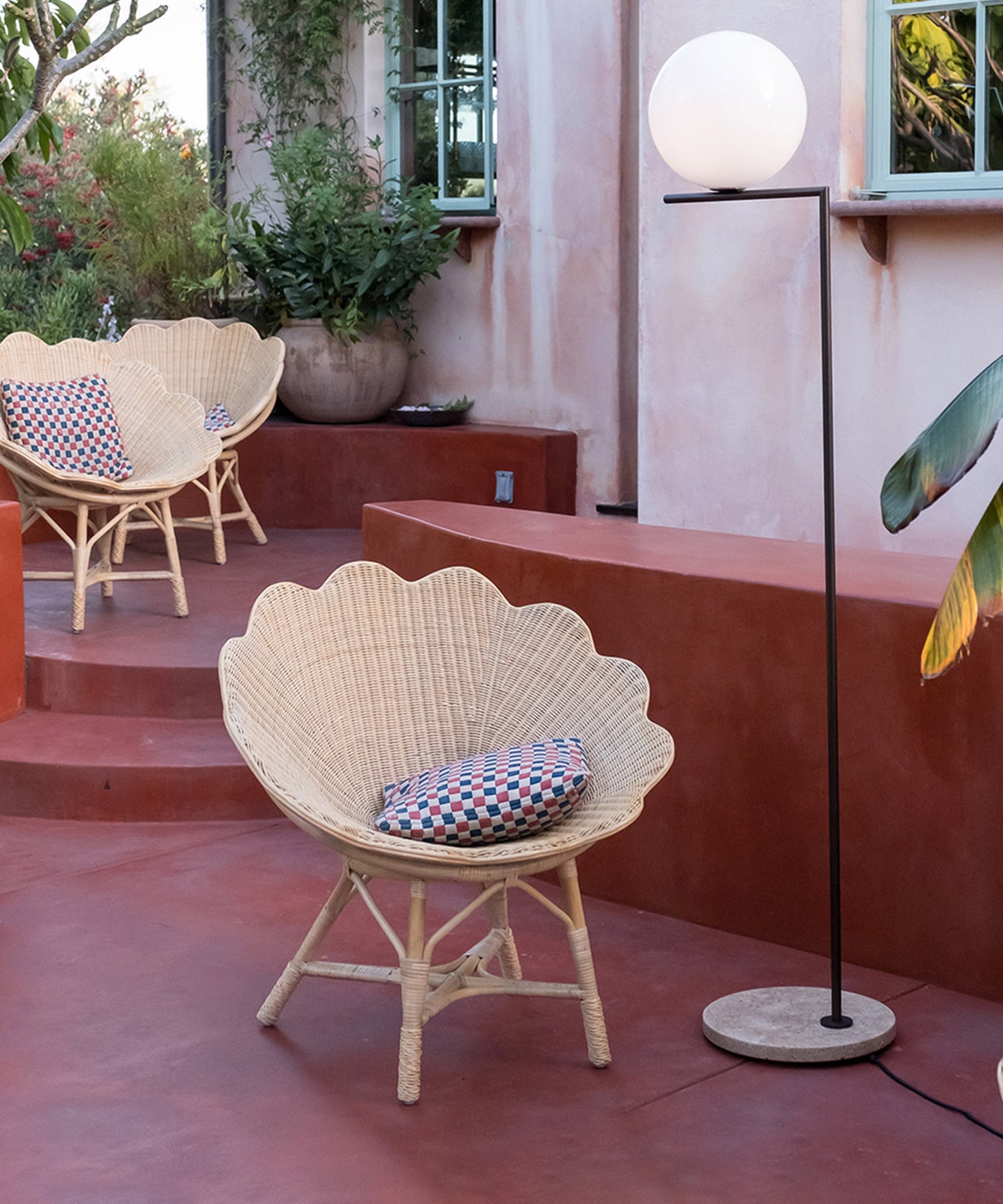IC Floor Lamp, outdoor