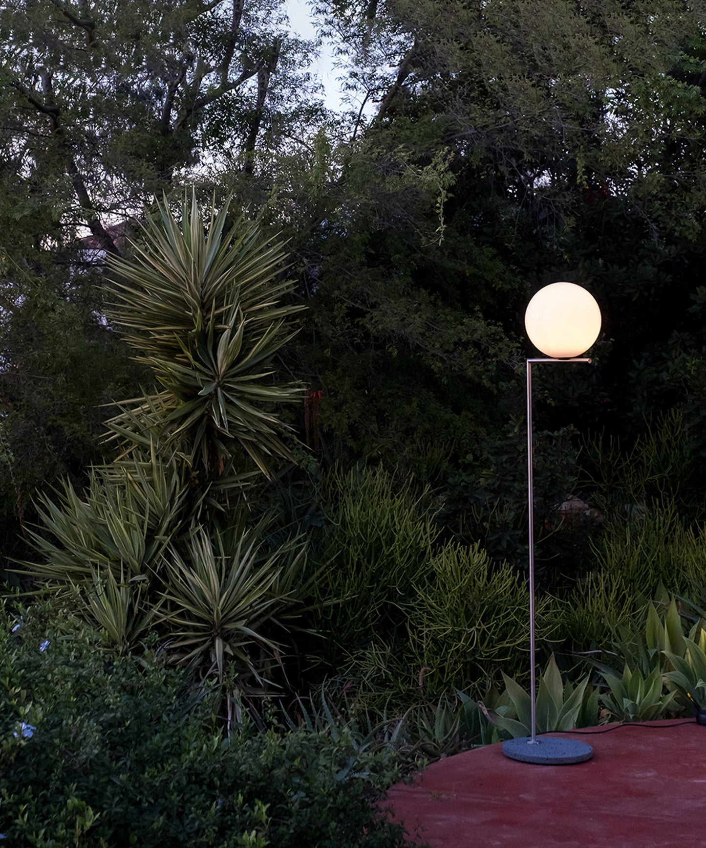 IC Floor Lamp, outdoor