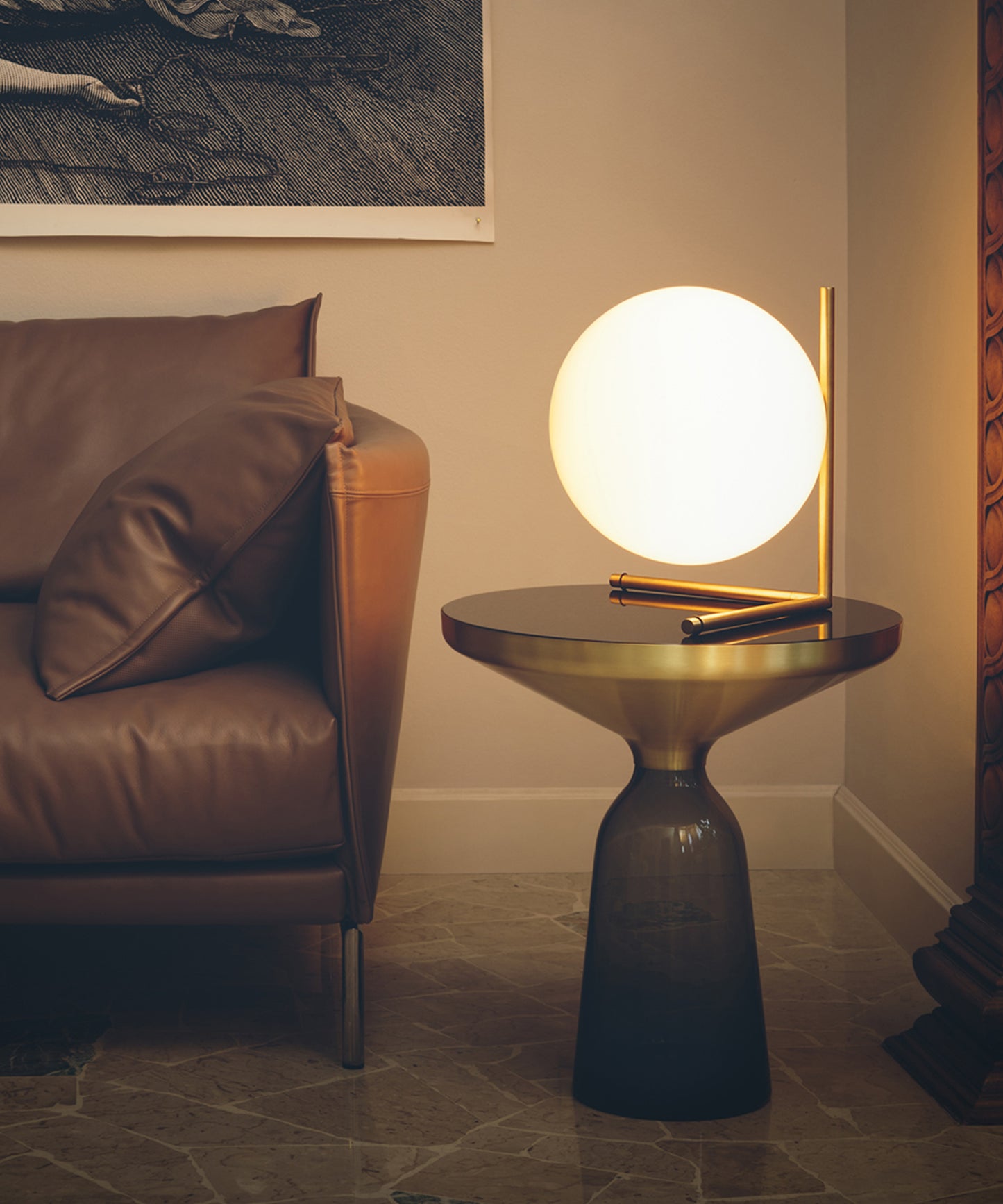 IC T2 Table Lamp