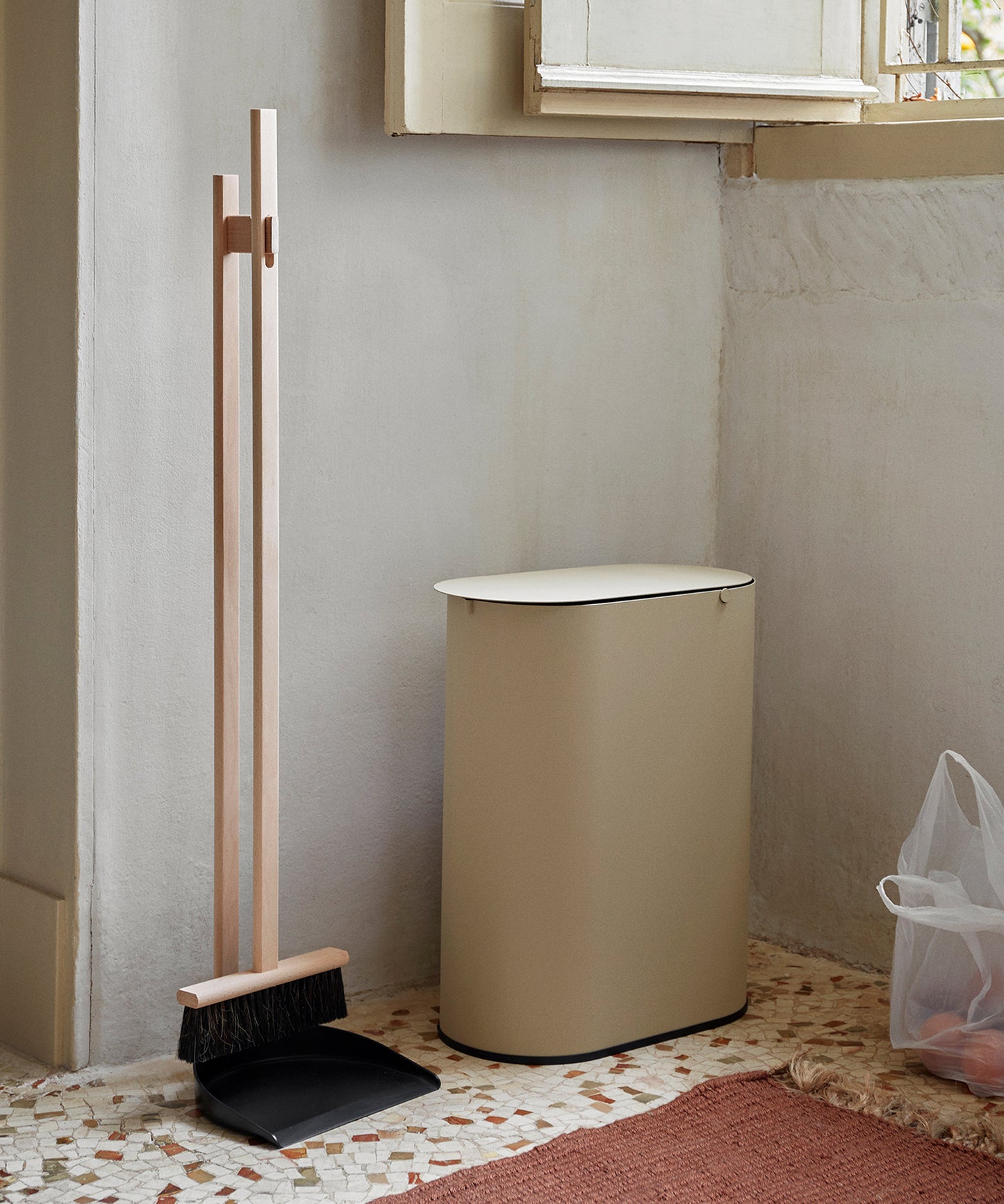 ICON Broom Set