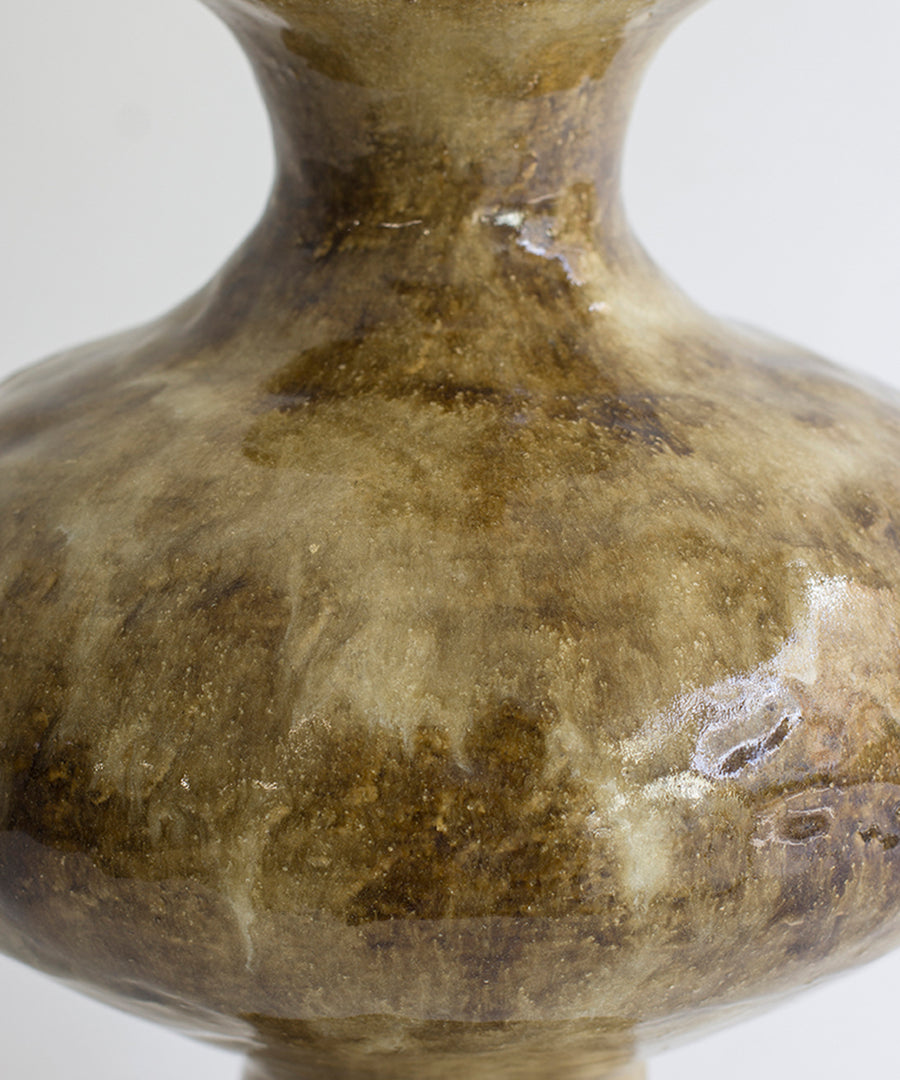 isolated-n-28-vase-02