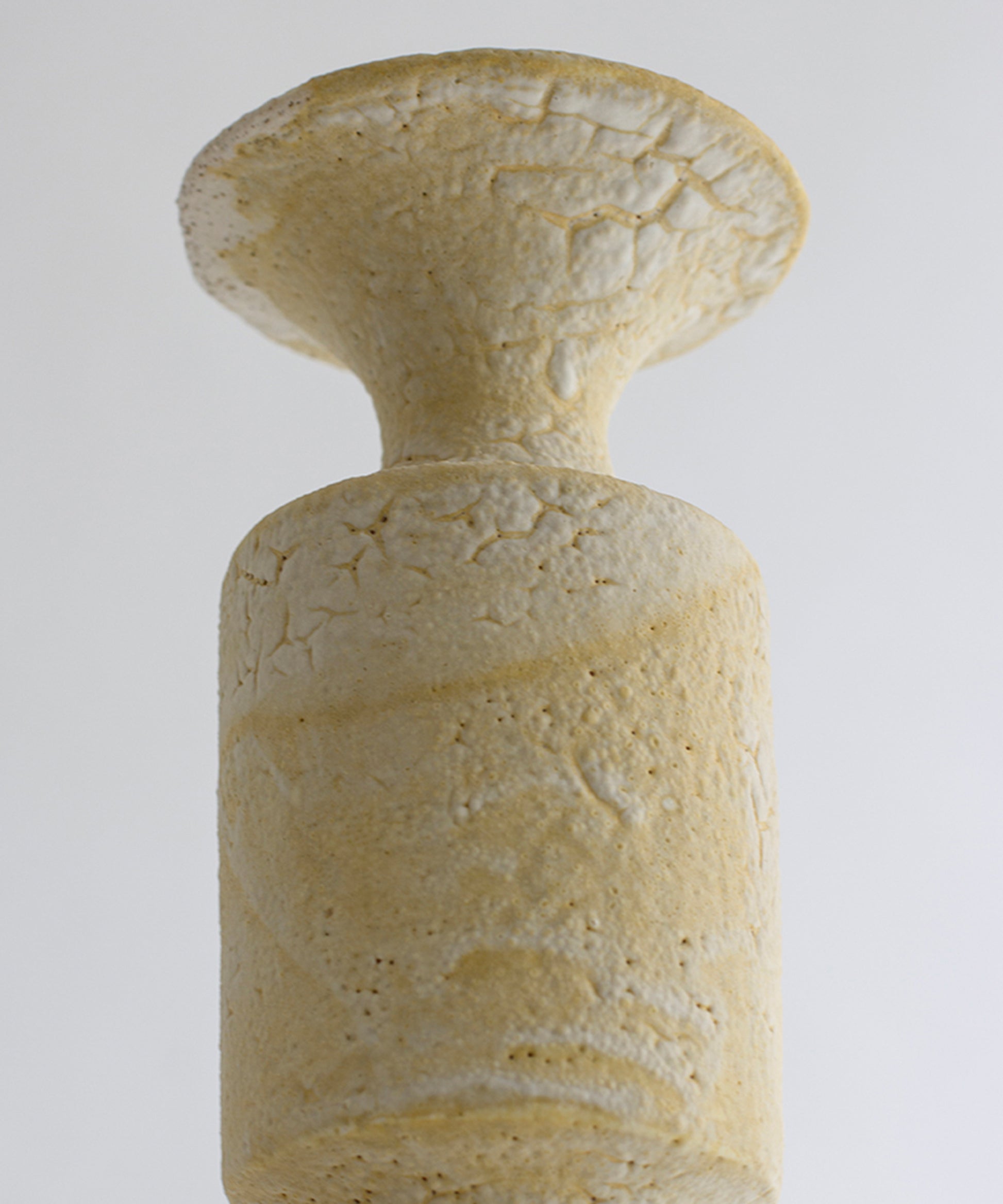 isolated-n-30-vase-03