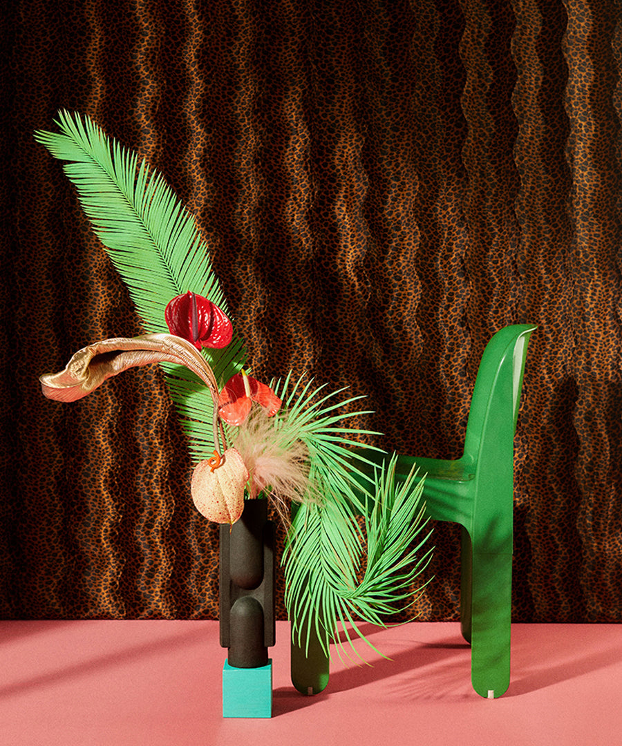 Kala Slender Porcelain Vase