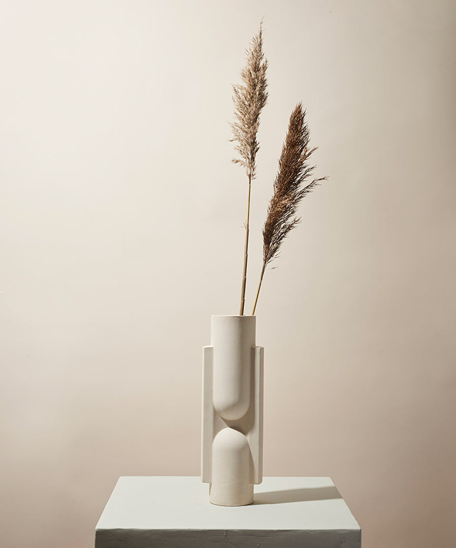 Kala Slender Porcelain Vase