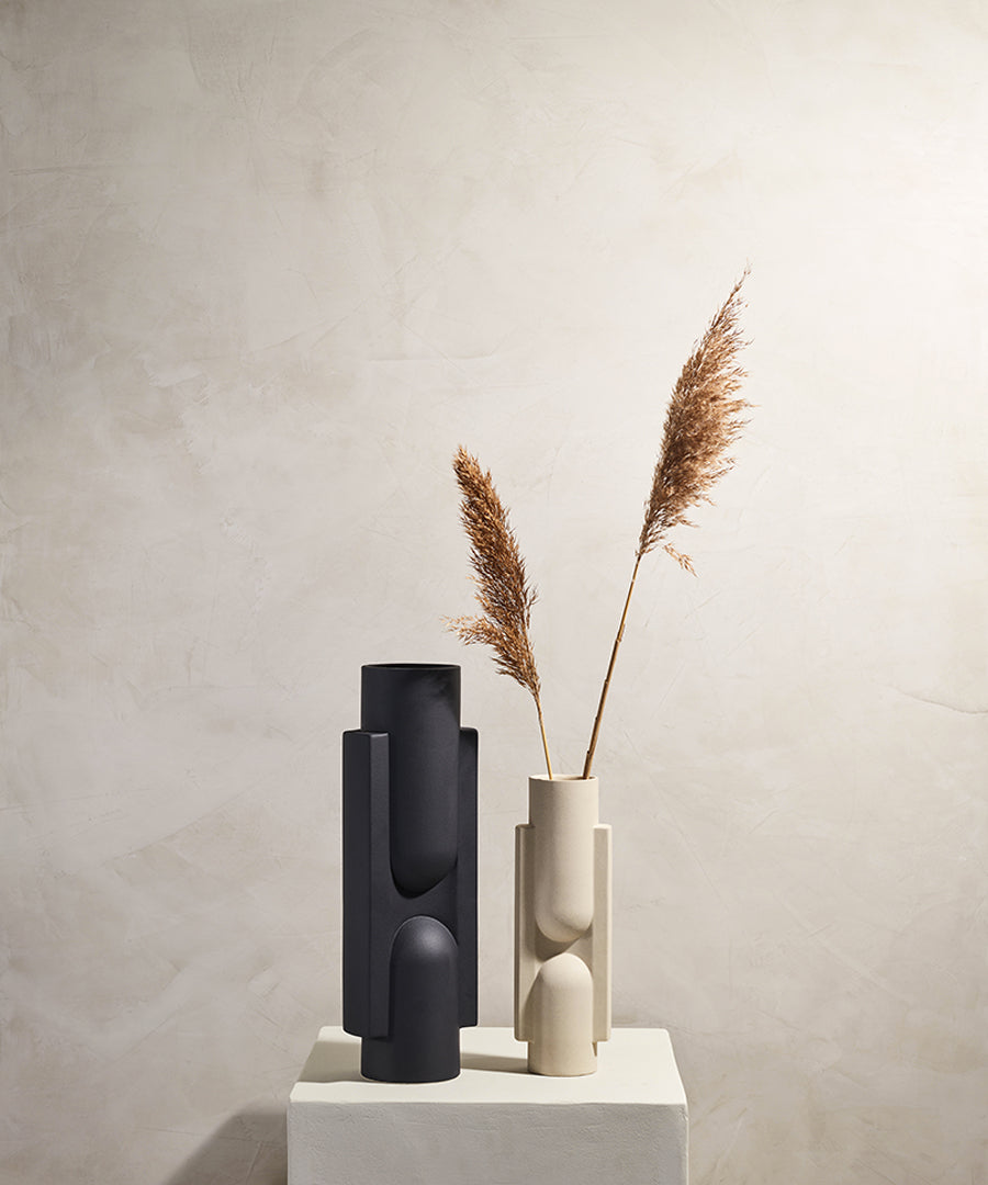 Kala Slender Porcelain Vase