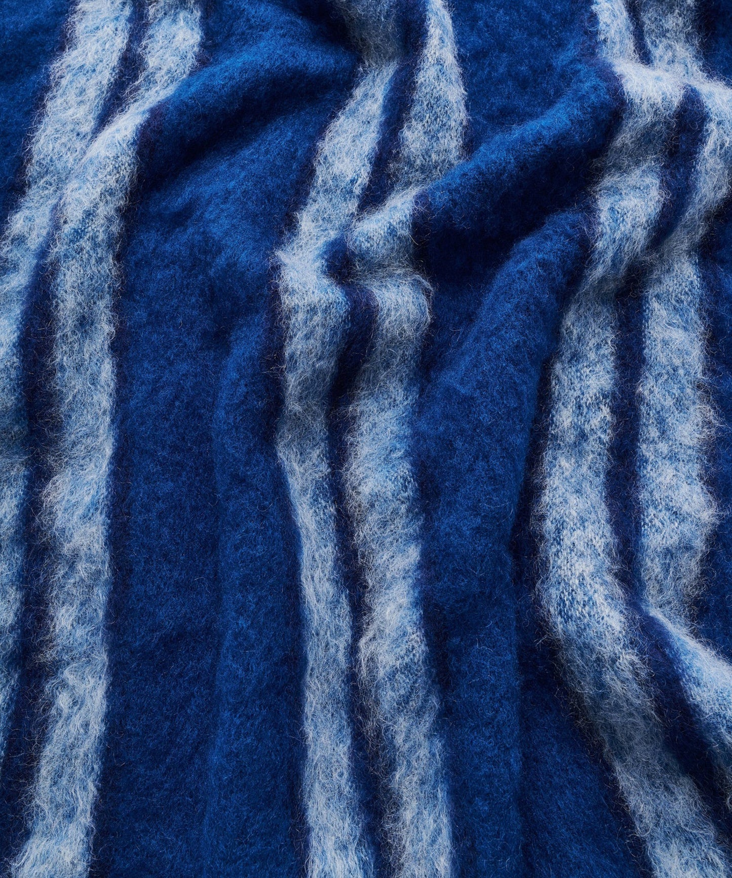 Lady Blanket, Blue Seven