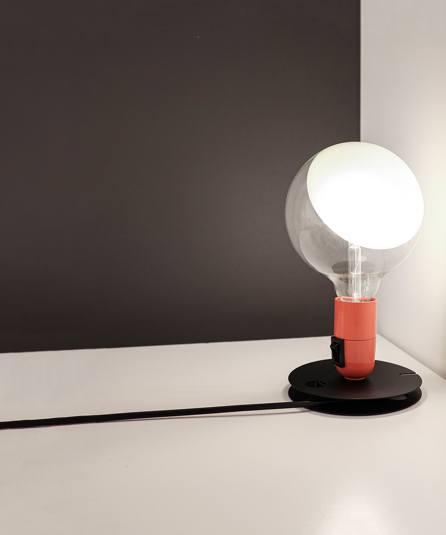 Lampadina Led Table Lamp