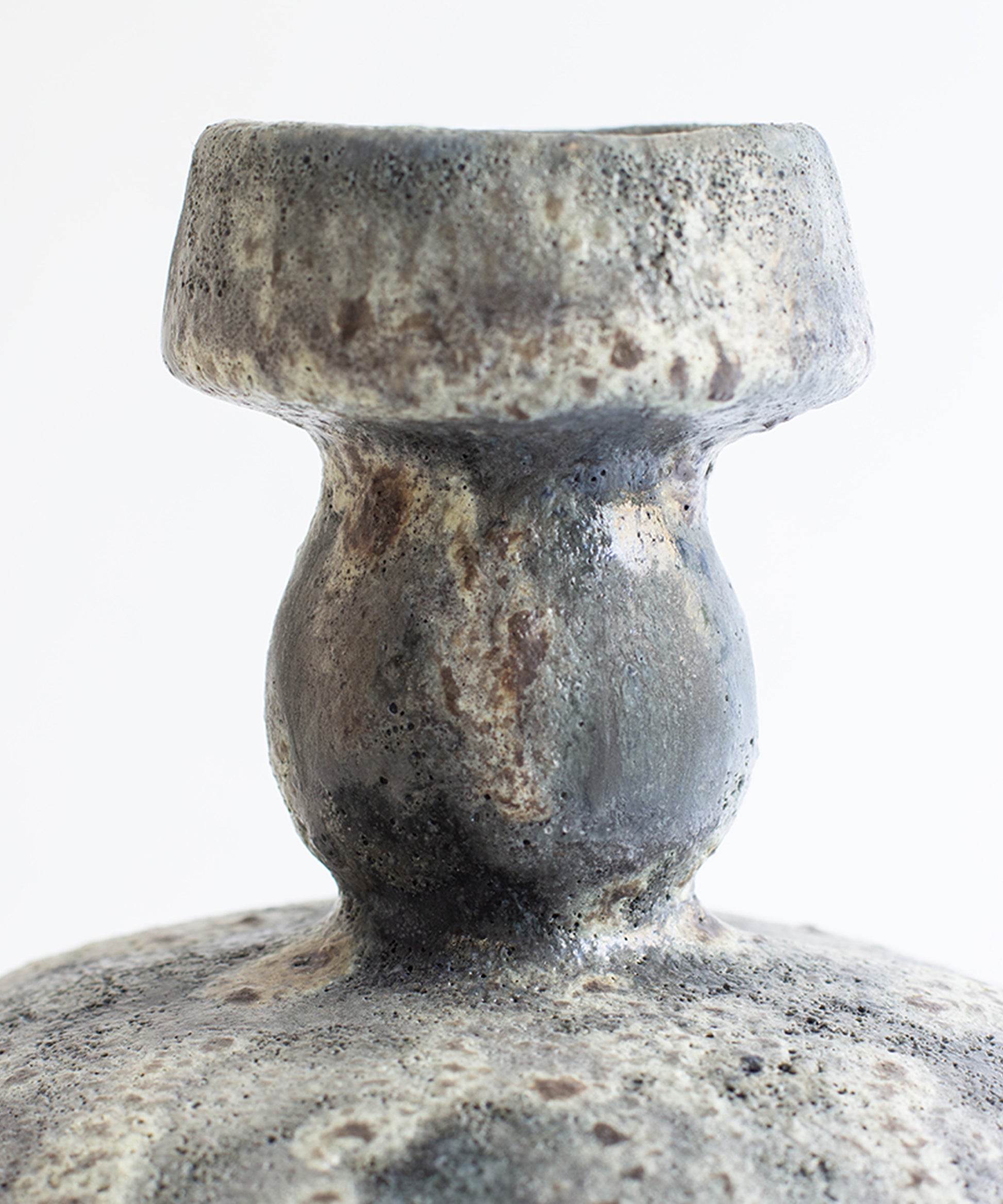 lydion-gecko-vase-03