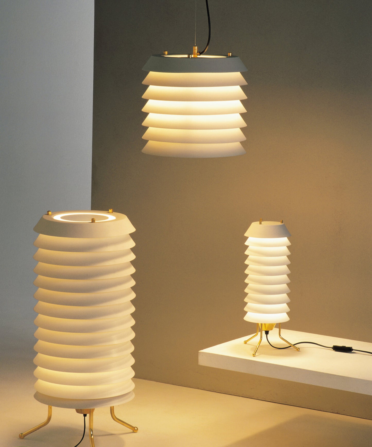 Maija 15 Table Lamp