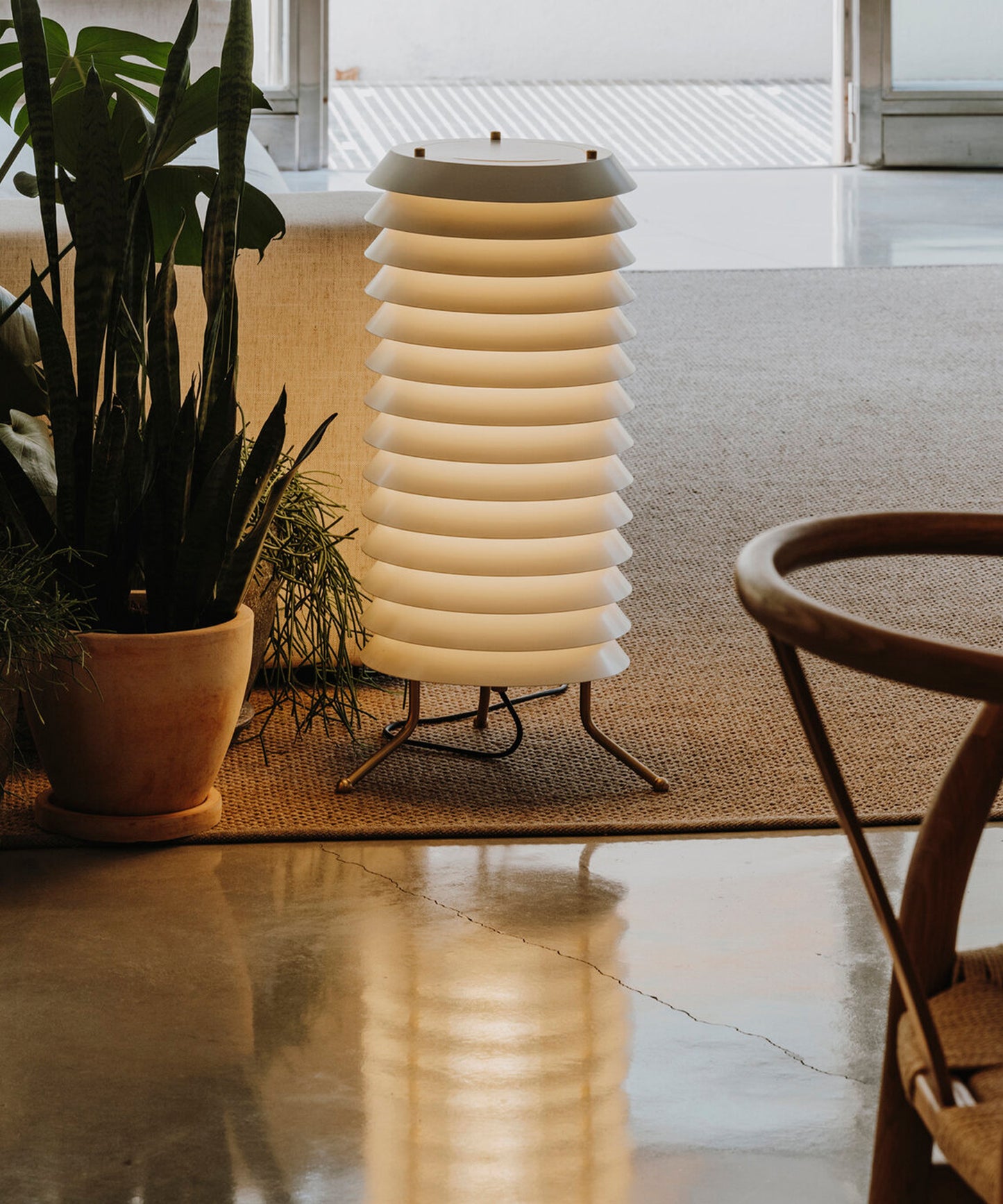 Maija 30 Floor Lamp