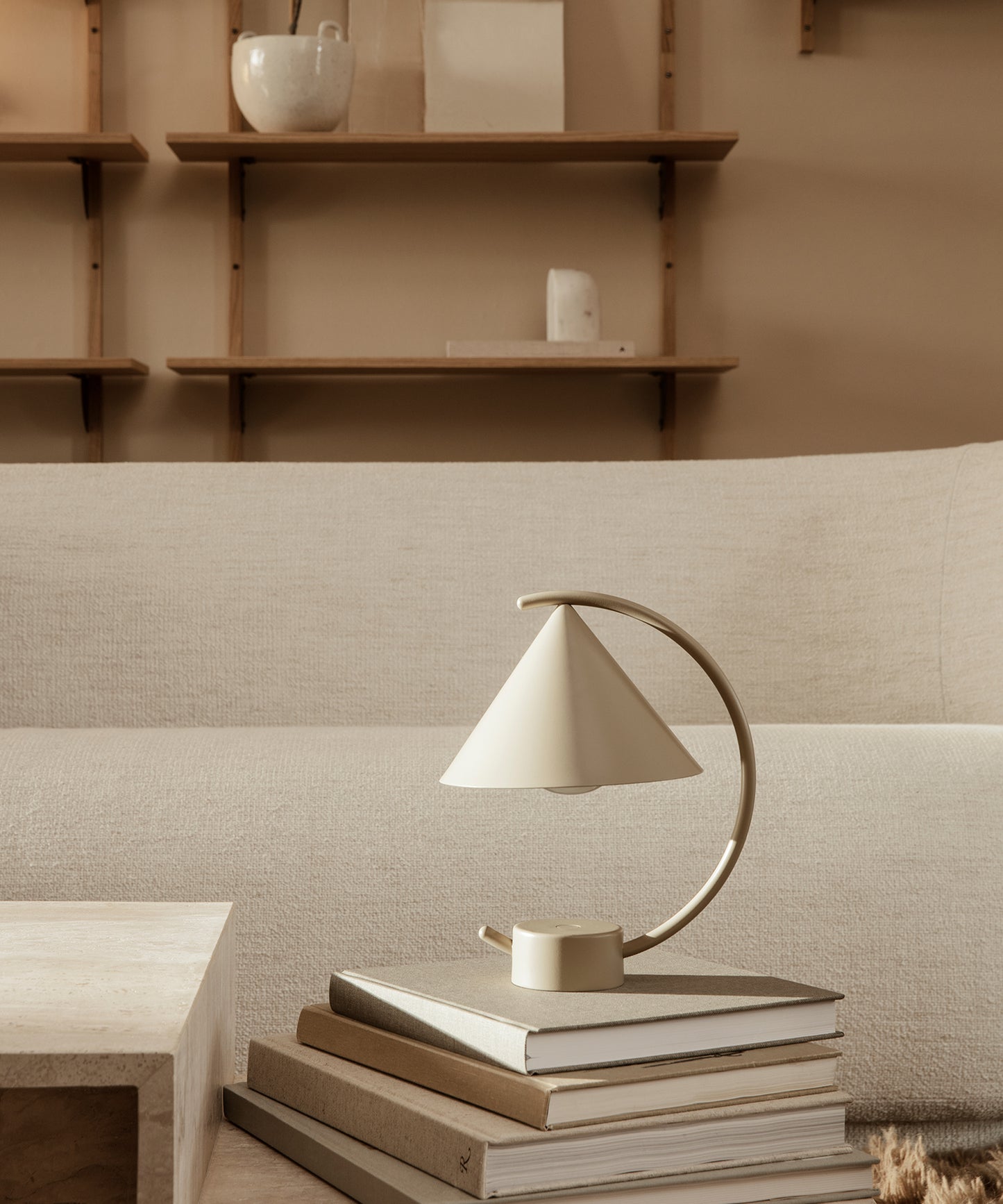 Meridian Lamp