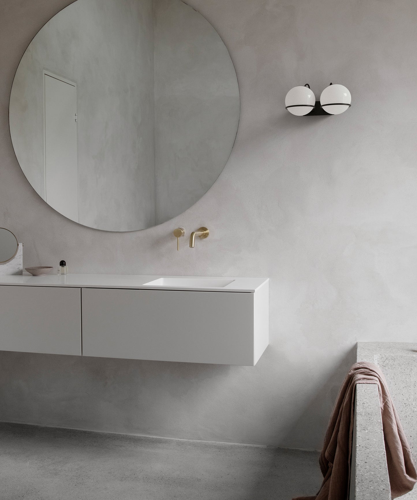 Model 237-2 Wall Lamp