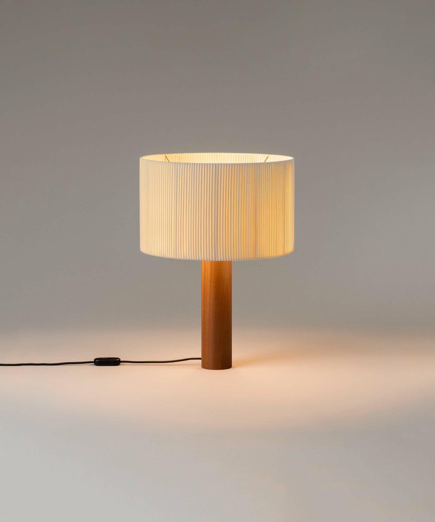 Moragas Table Lamp