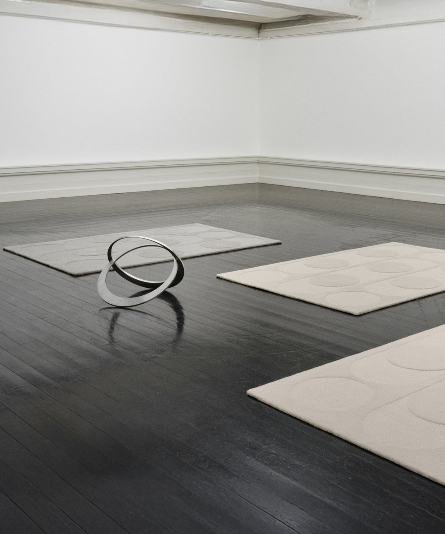 Orb Alliance Rug in Grey