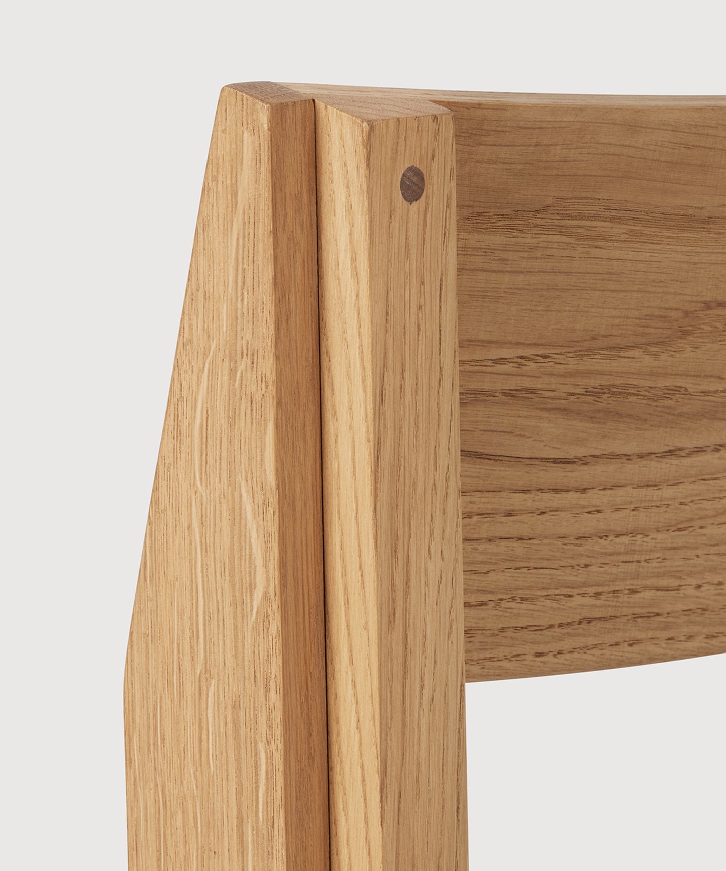 Outline Chair
