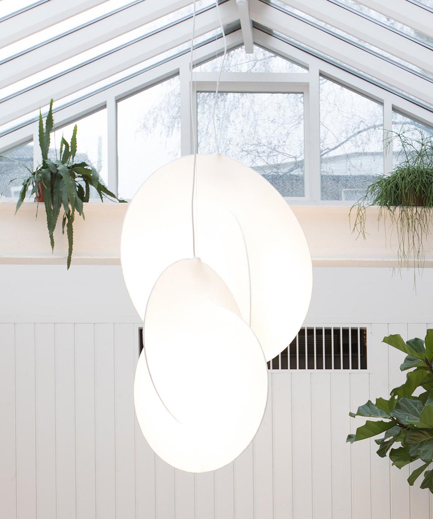 Overlap Pendant Lamp