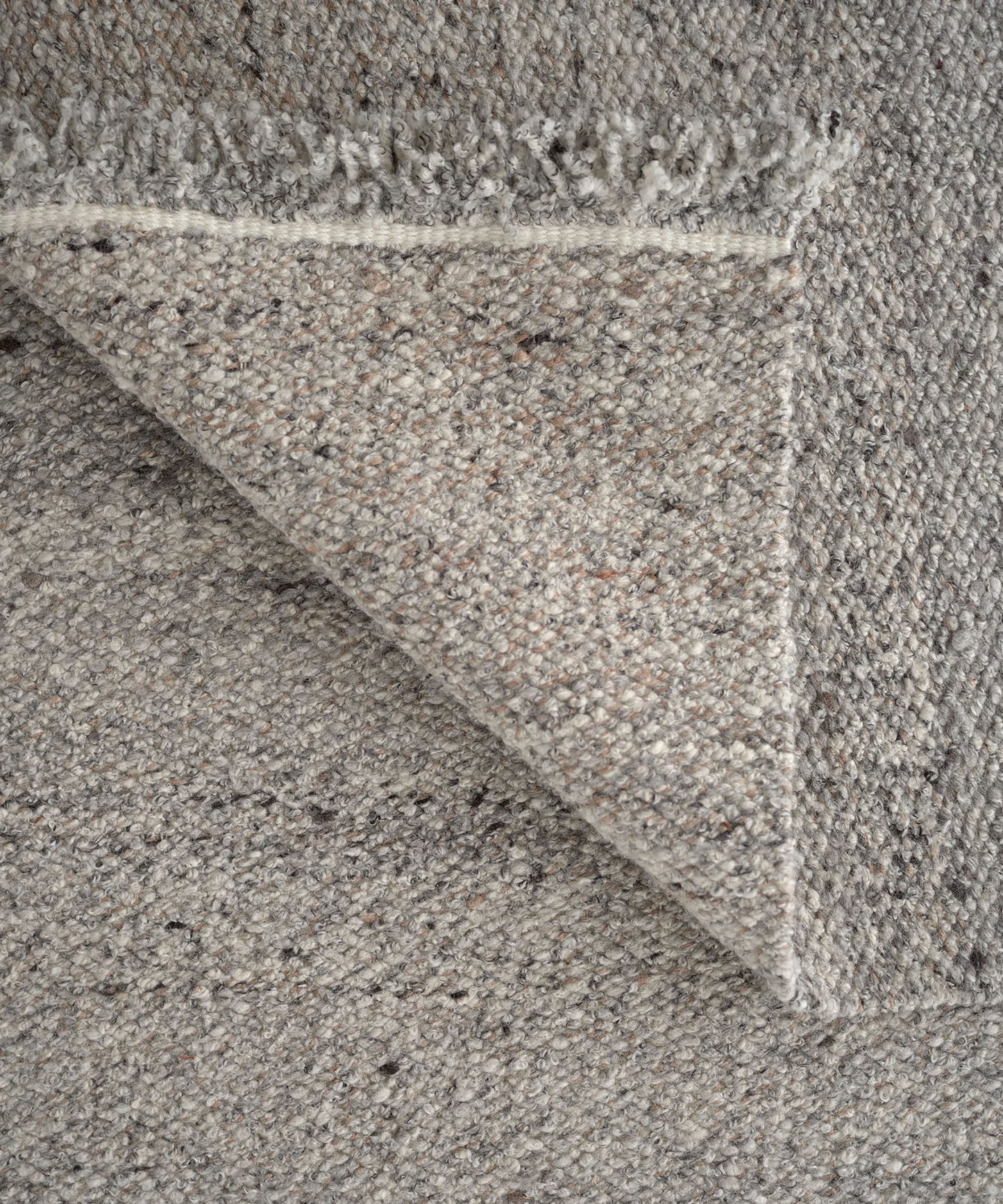 Peaceful Parity Rug in Grey