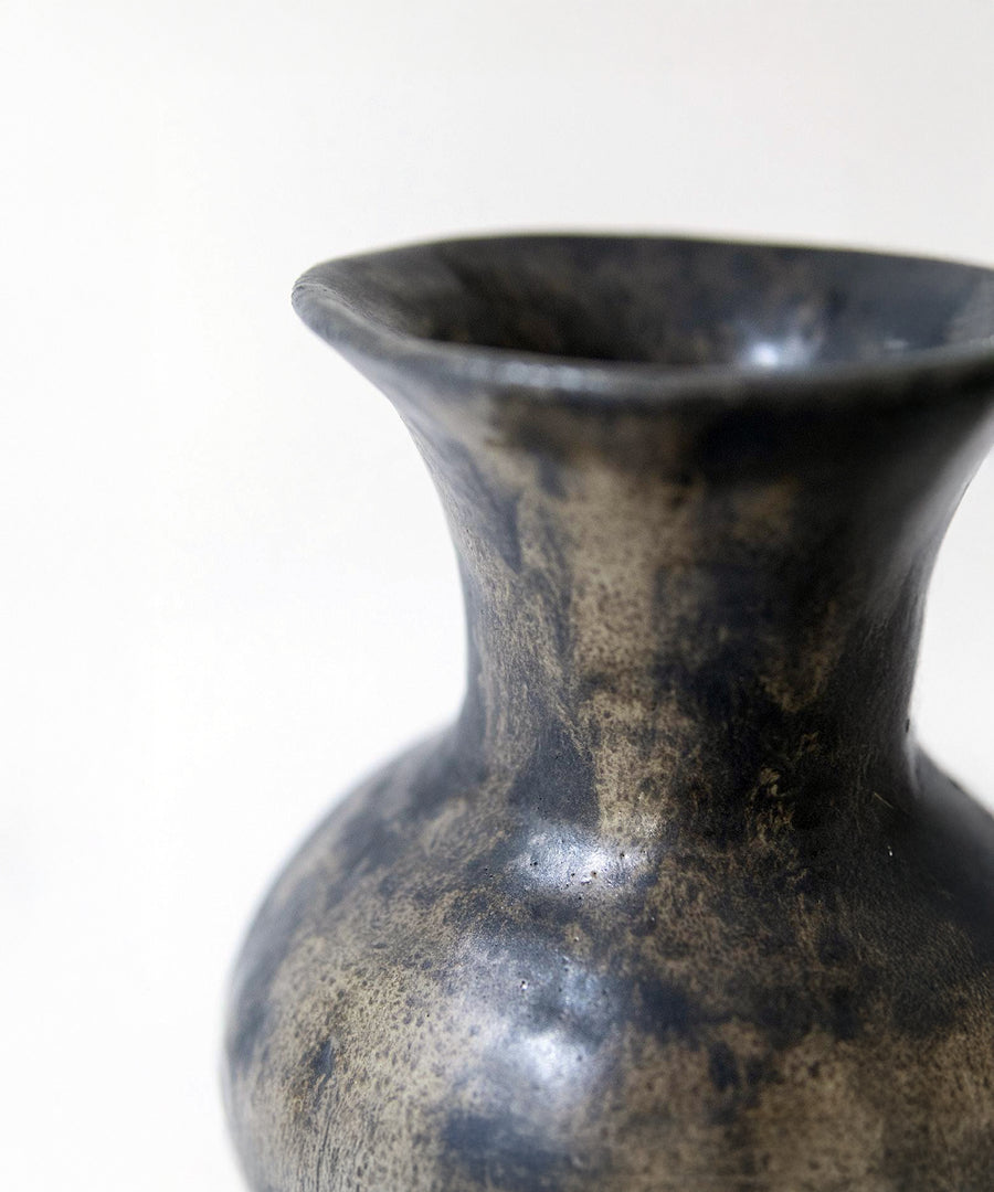 Pelike Obsidiana Vase