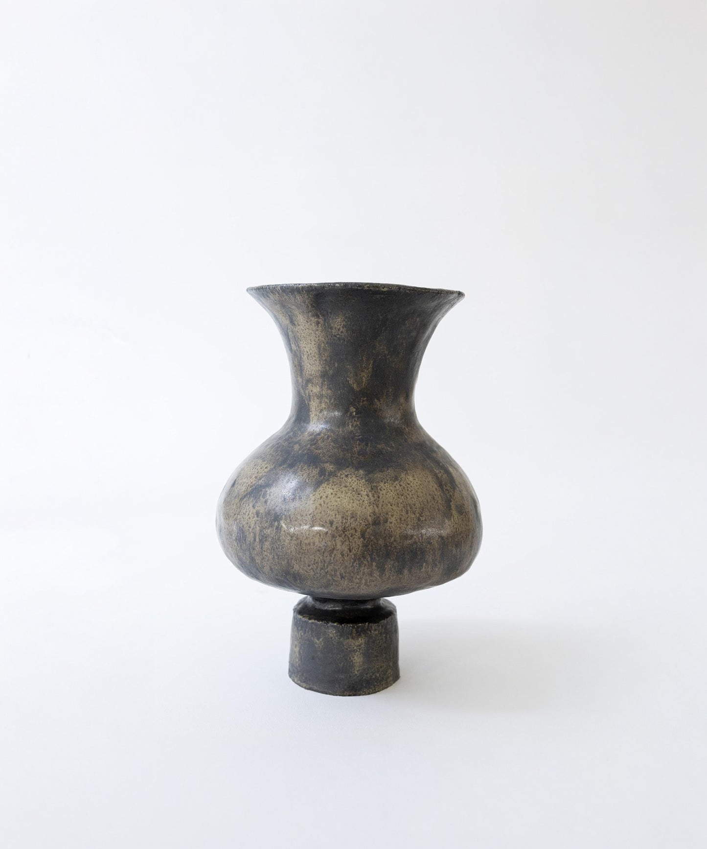 Pelike Obsidiana Vase