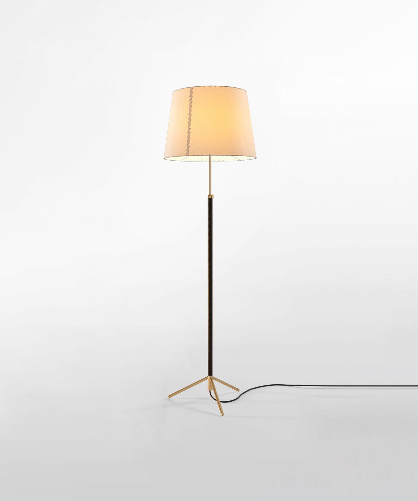 Pie De Salon G1 Floor Lamp