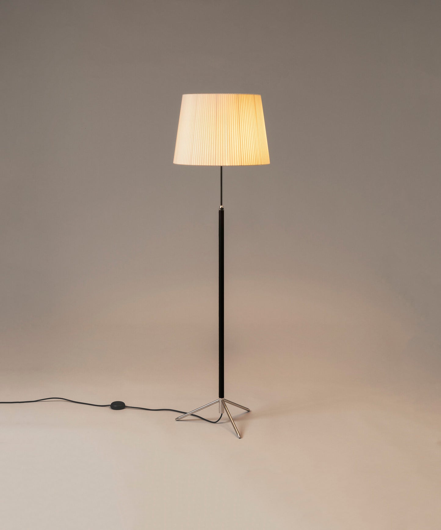 Pie De Salon G1 Floor Lamp