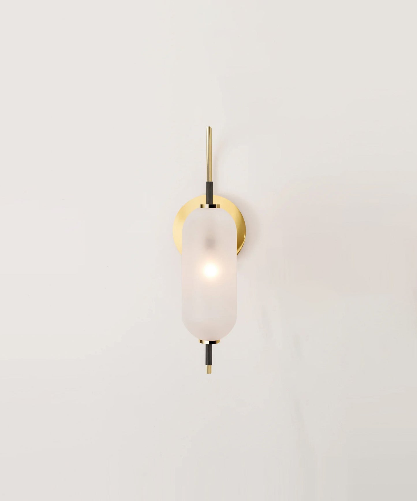 Pierce Sconce