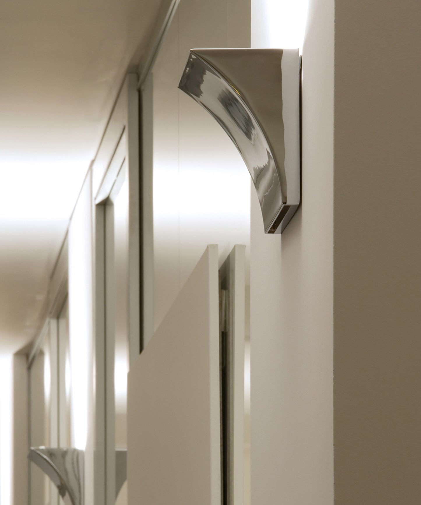 Pochette LED wall & Ceiling Lamp
