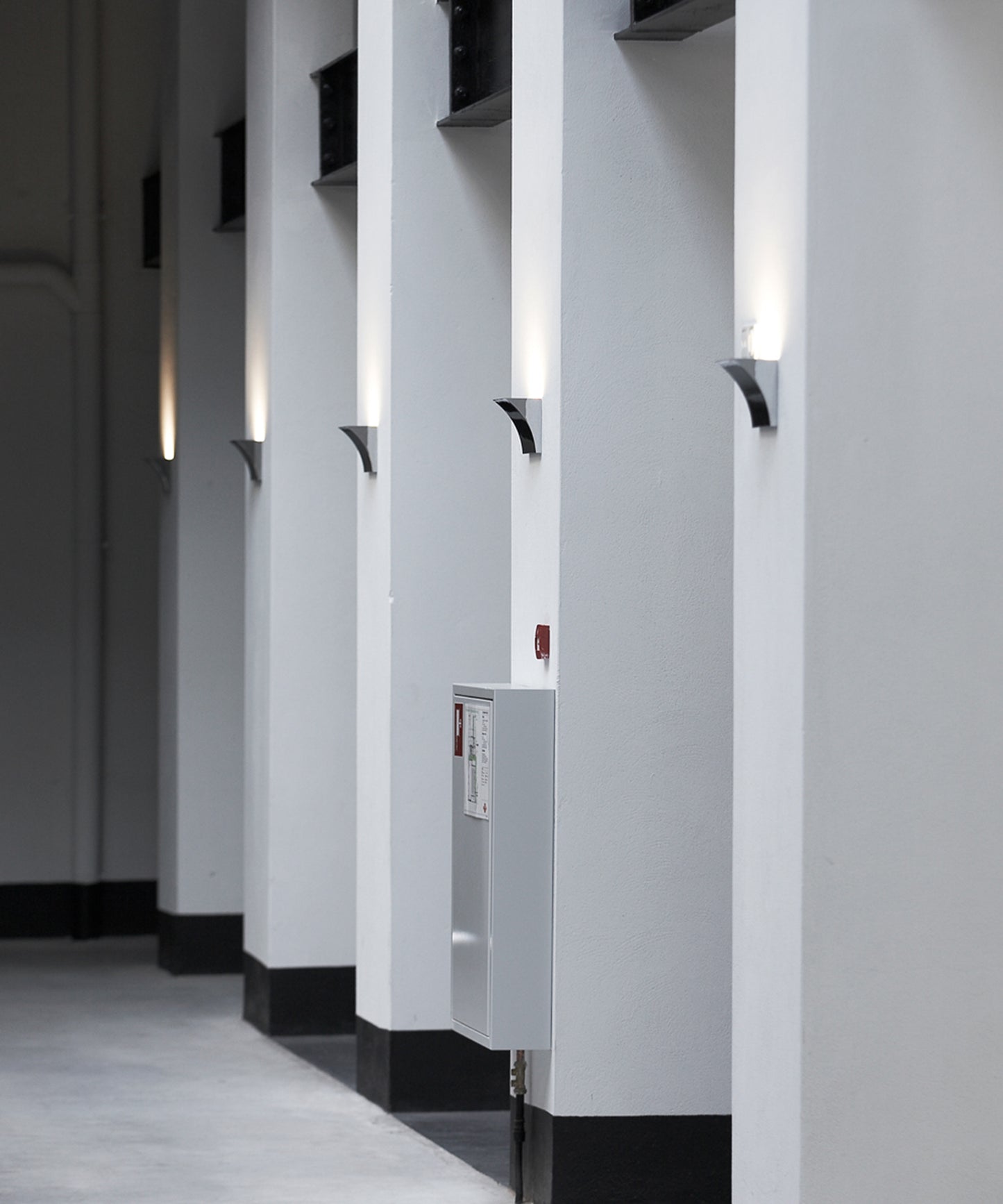 Pochette LED wall & Ceiling Lamp