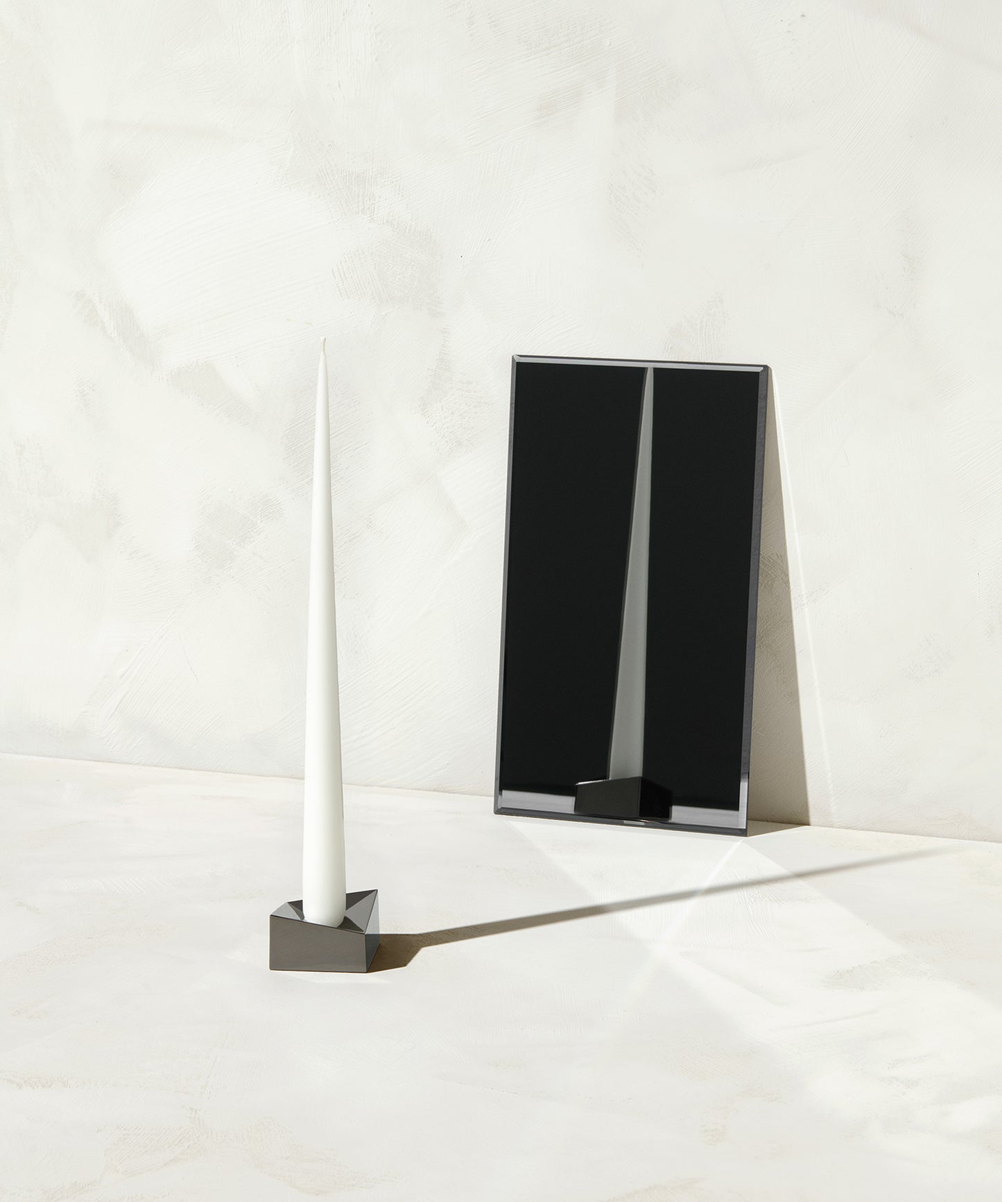 Reflect Candle Holder