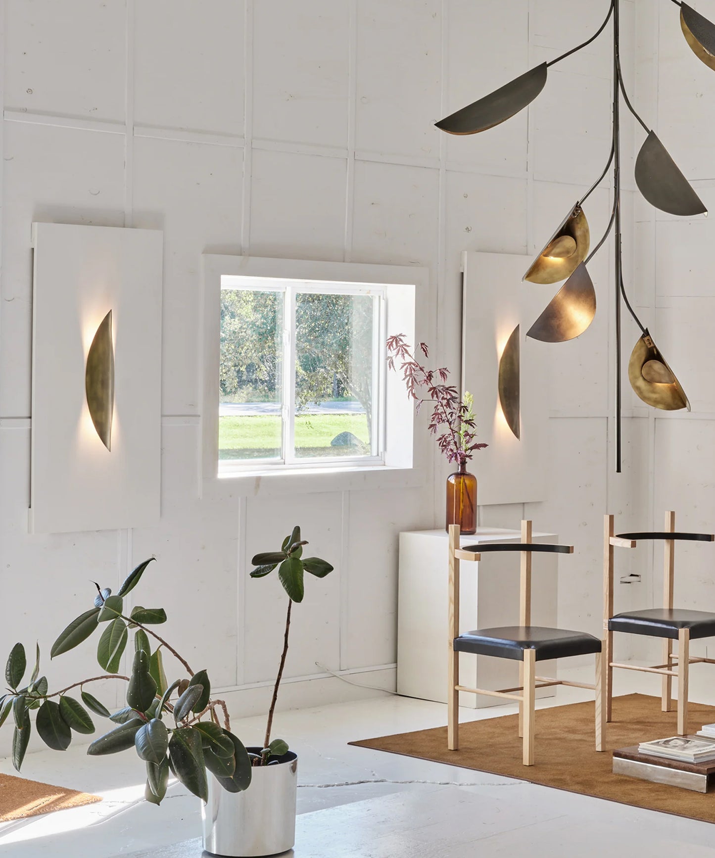 Ridge Sconce