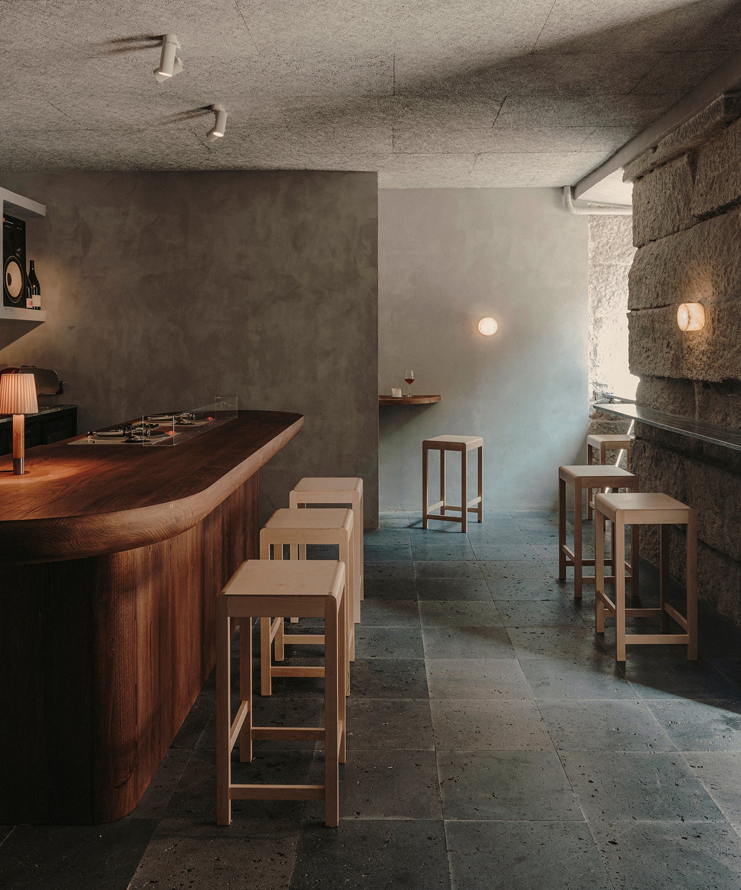 Stool 01