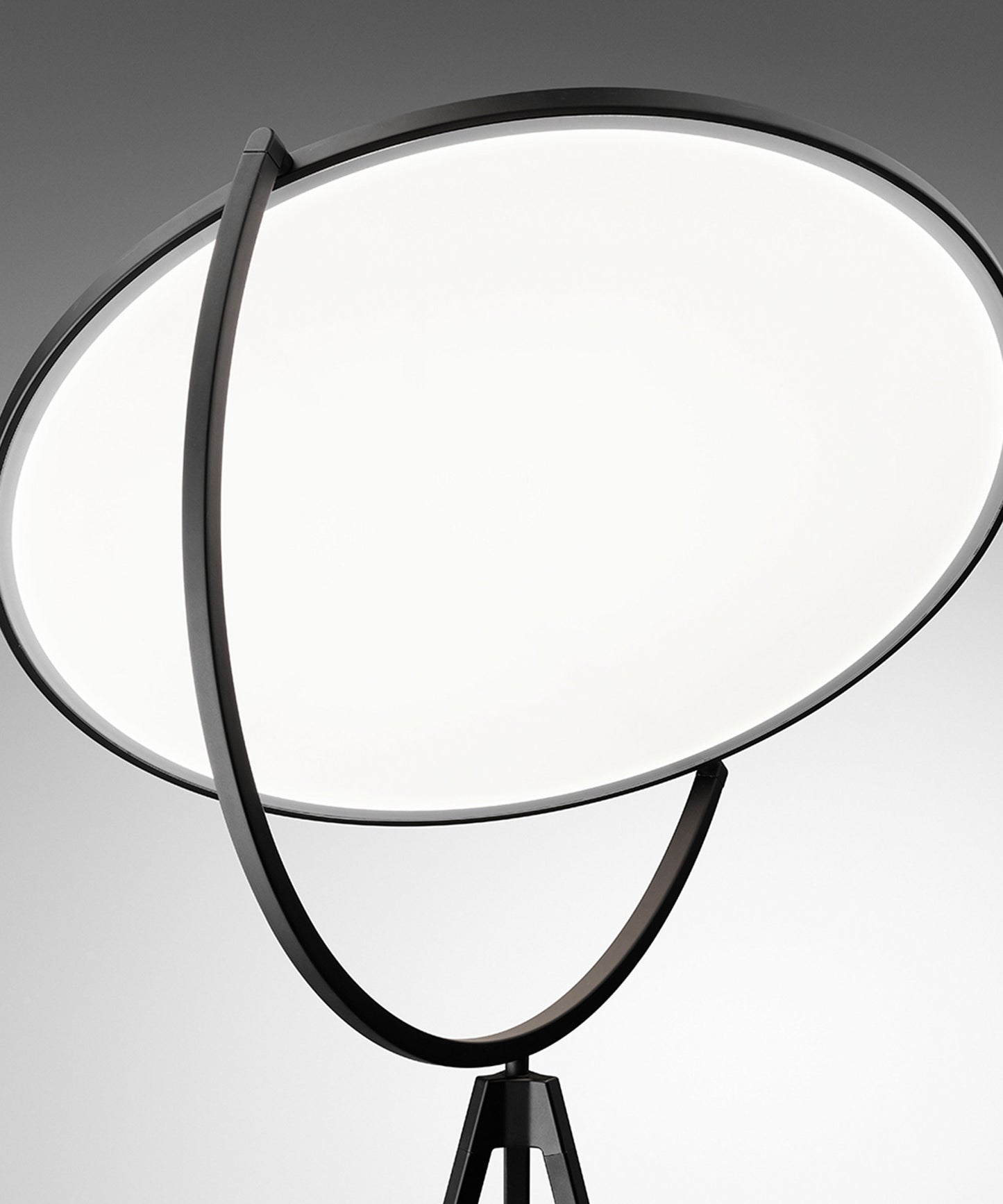 Superloon Floor Lamp