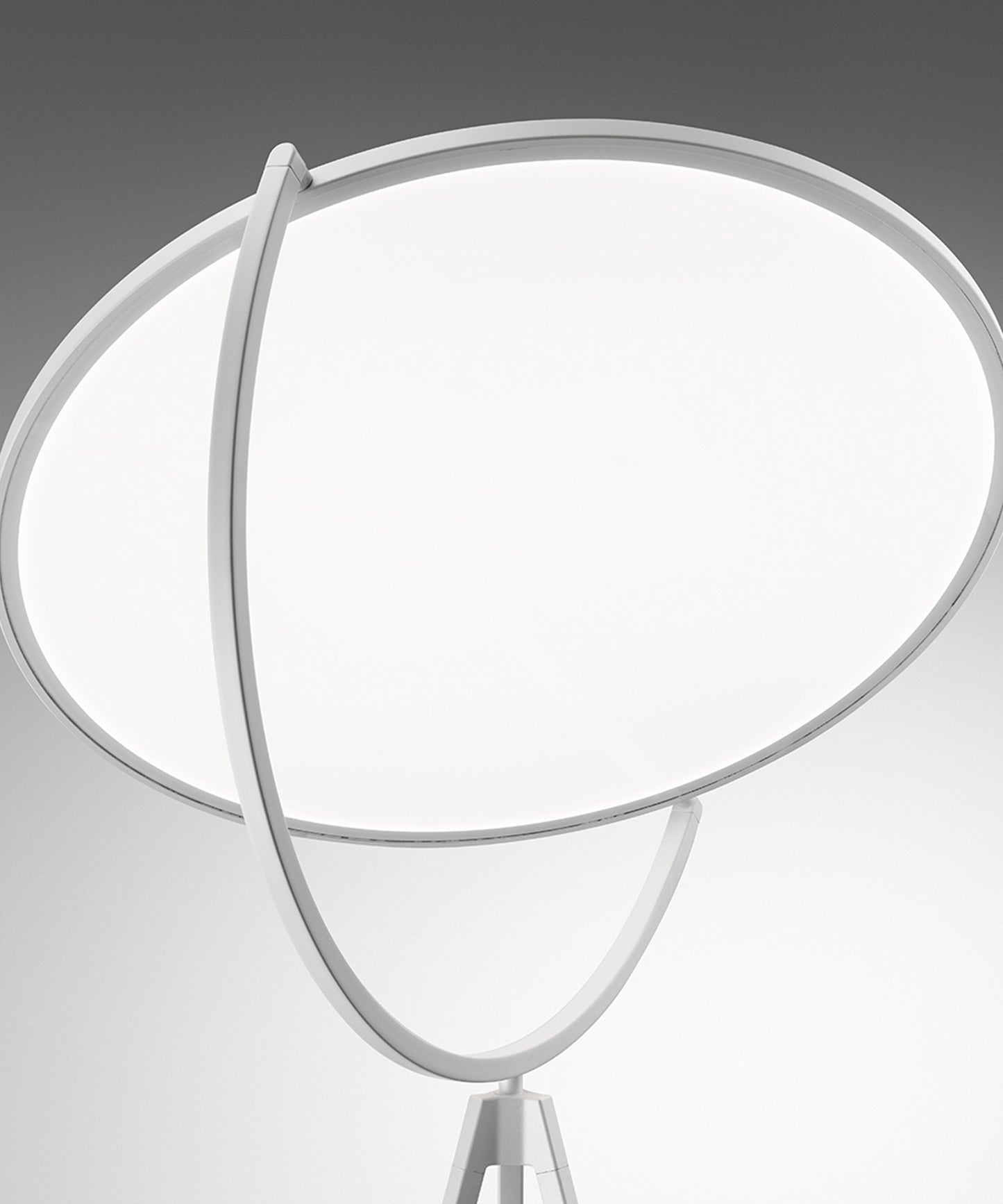 superloon-floor-lamp-02