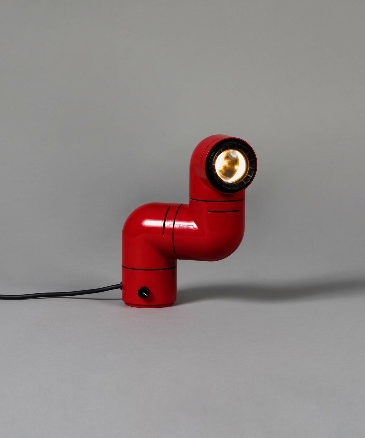 Tatu Table Lamp